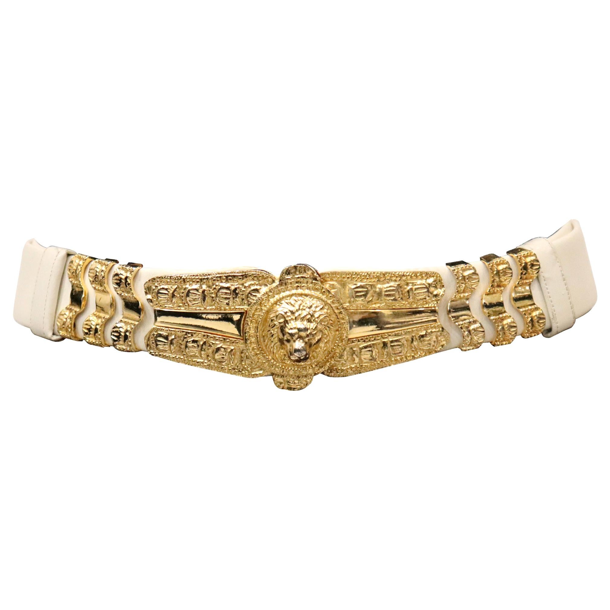 Judith Leiber White Belt W/ Gold Lions Head Clasp For Sale