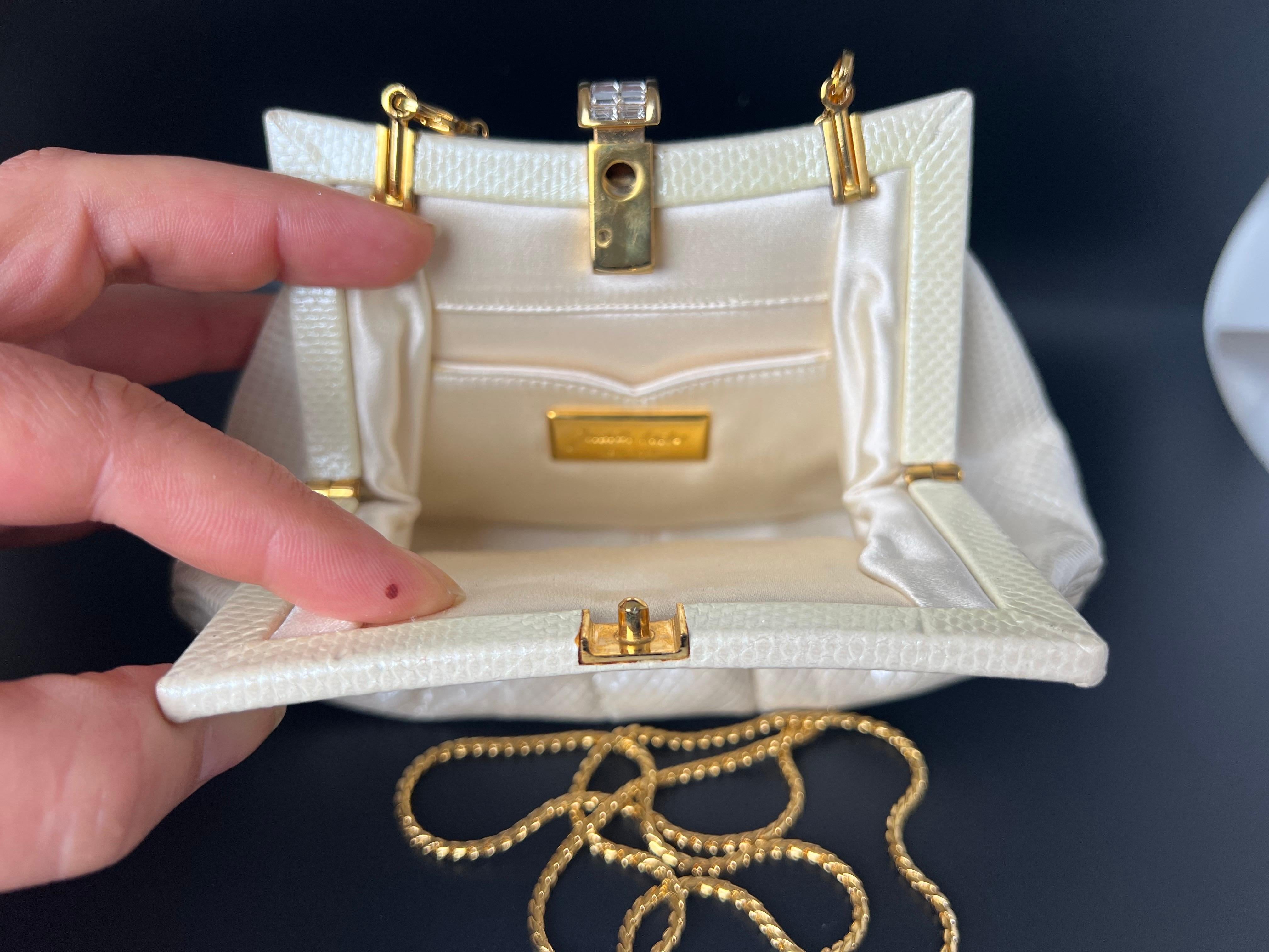 Judith Leiber White Cream Lizard Leather Clutch or Handbag For Sale 4