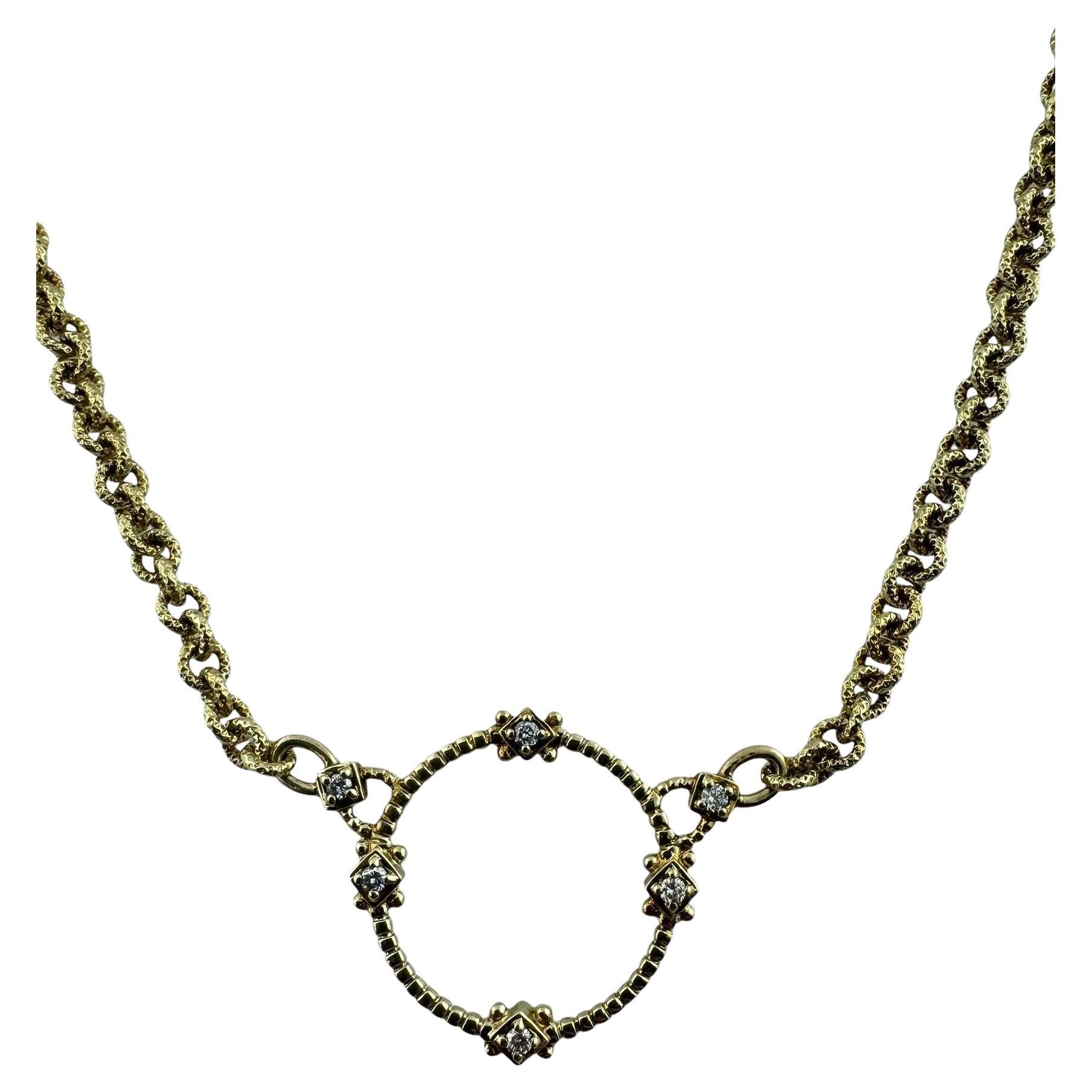 Judith Ripka Collier pendentif CZ en or jaune 14 carats à cercles ouverts n° 19729 en vente