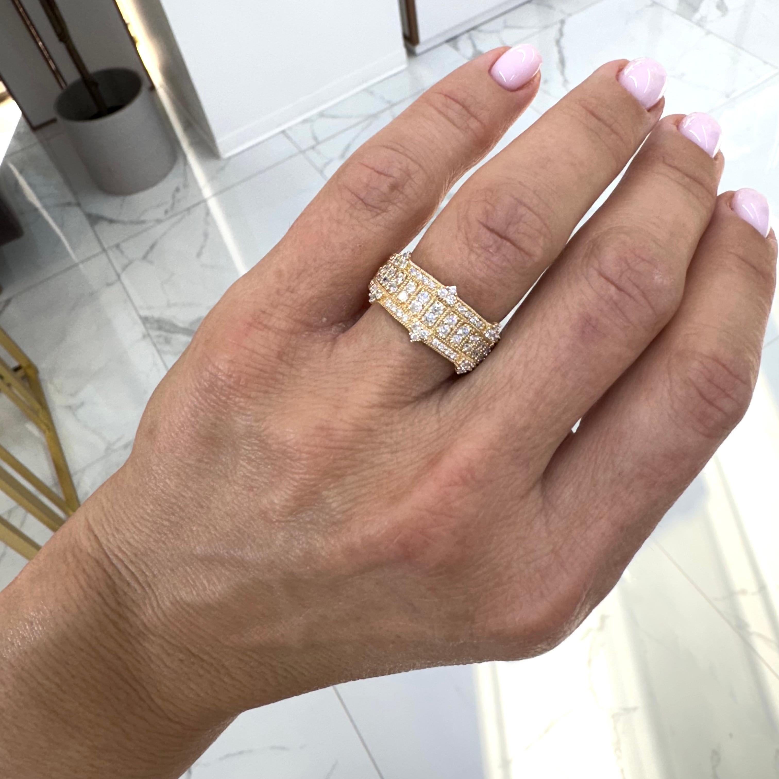 Judith Ripka 14K Yellow Gold Round Cut Brilliant Diamond Band Ring 3