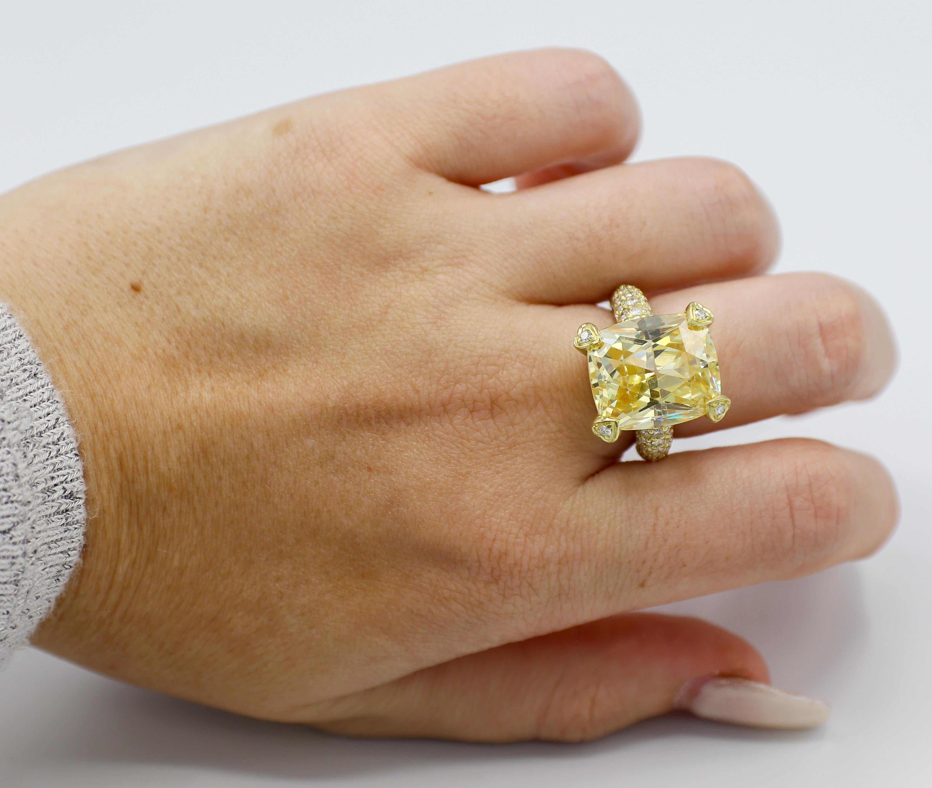 Women's Judith Ripka 18 Karat Yellow Gold Diamond & Yellow Crystal Cocktail Ring