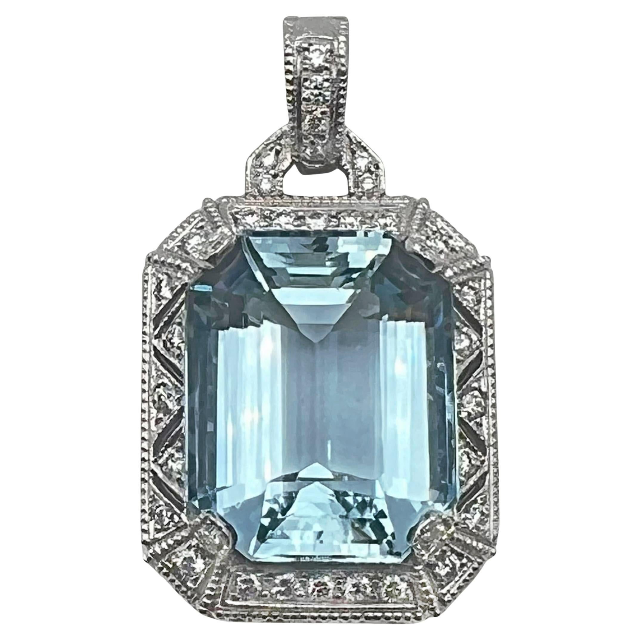 Modern Judith Ripka 18k Aquamarine Diamond Pendant Necklace For Sale