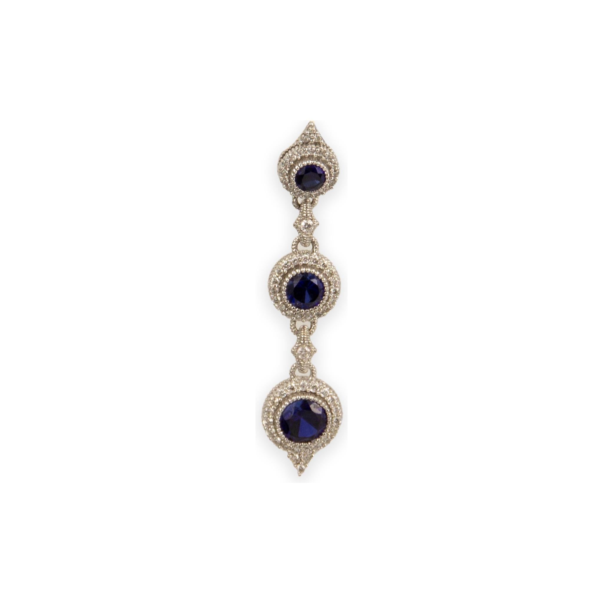 Judith Ripka 18K White Gold Earrings
Diamond and Sapphire
Diamonds: 0.71ctw
Sapphire: 12.73ctw
SKU: JR01054
Retail price: $5,520.00