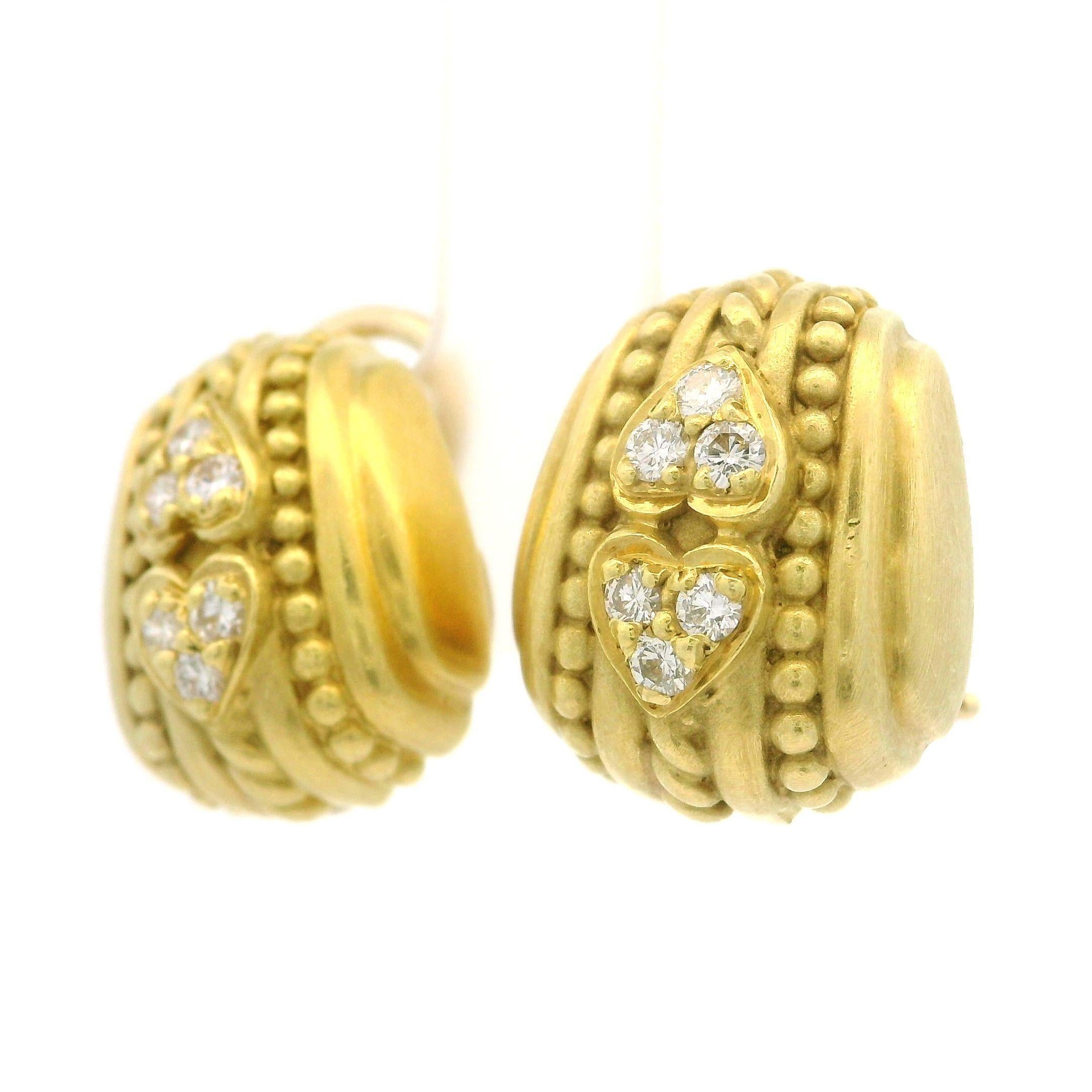Judith Ripka Ohrringe im matten Knopfleiste-Stil, 18 Karat Gelbgold 0,30 Karat Diamant Herz im Zustand „Hervorragend“ im Angebot in Montclair, NJ