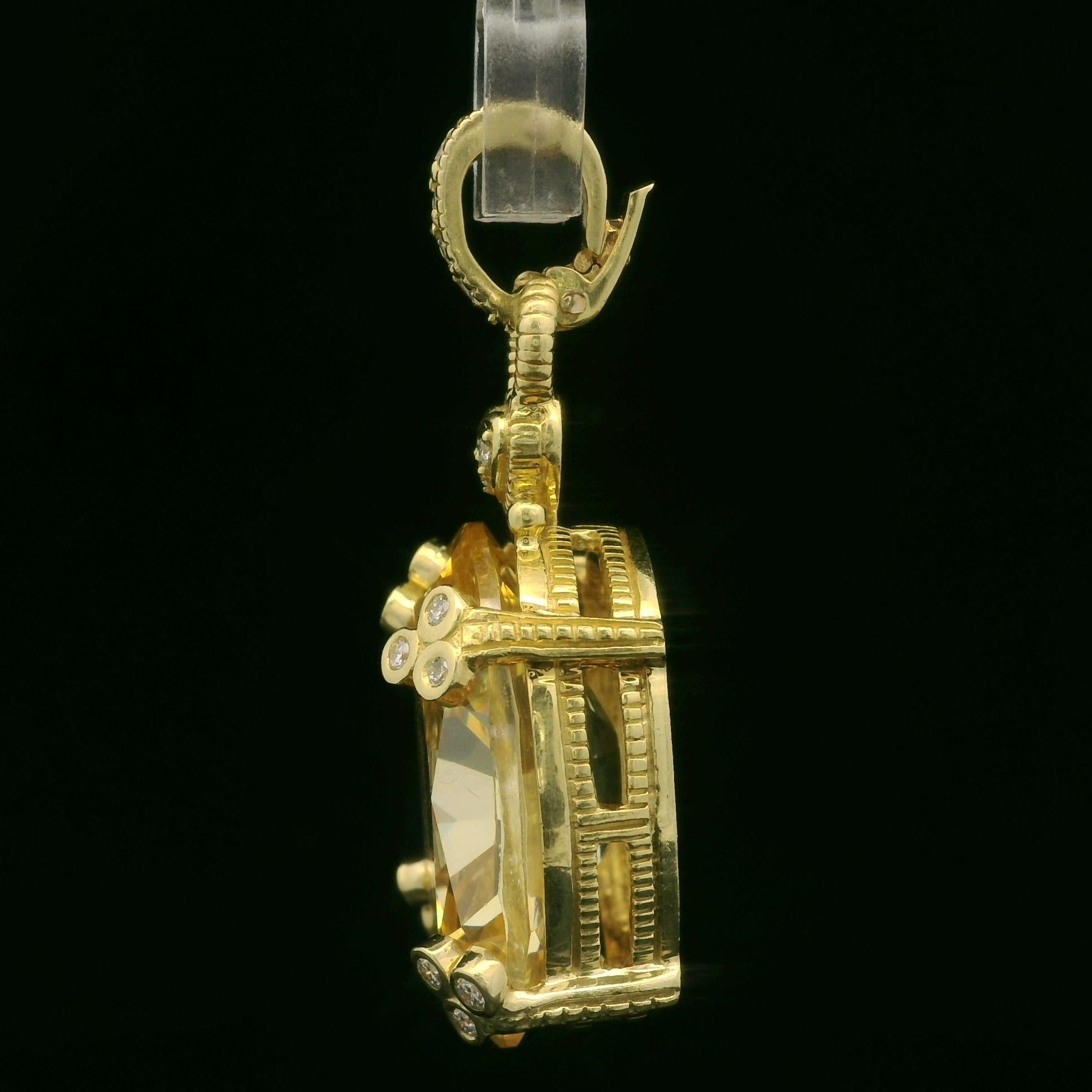 Judith Ripka Pendentif en or jaune 18 carats, cristal jaune canari et diamants en vente 5
