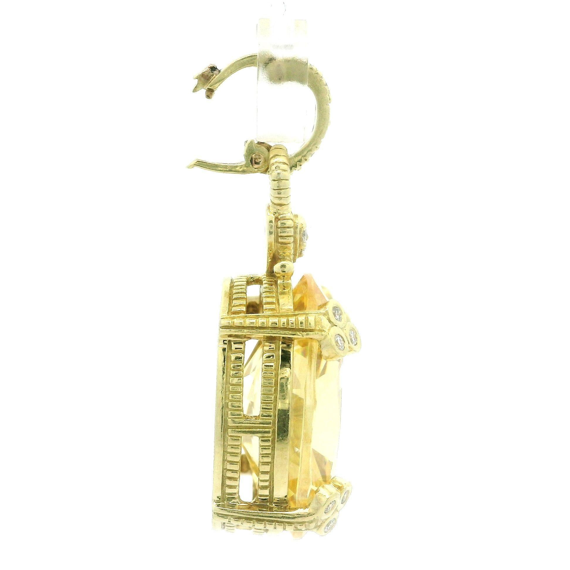 Taille ovale Judith Ripka Pendentif en or jaune 18 carats, cristal jaune canari et diamants en vente