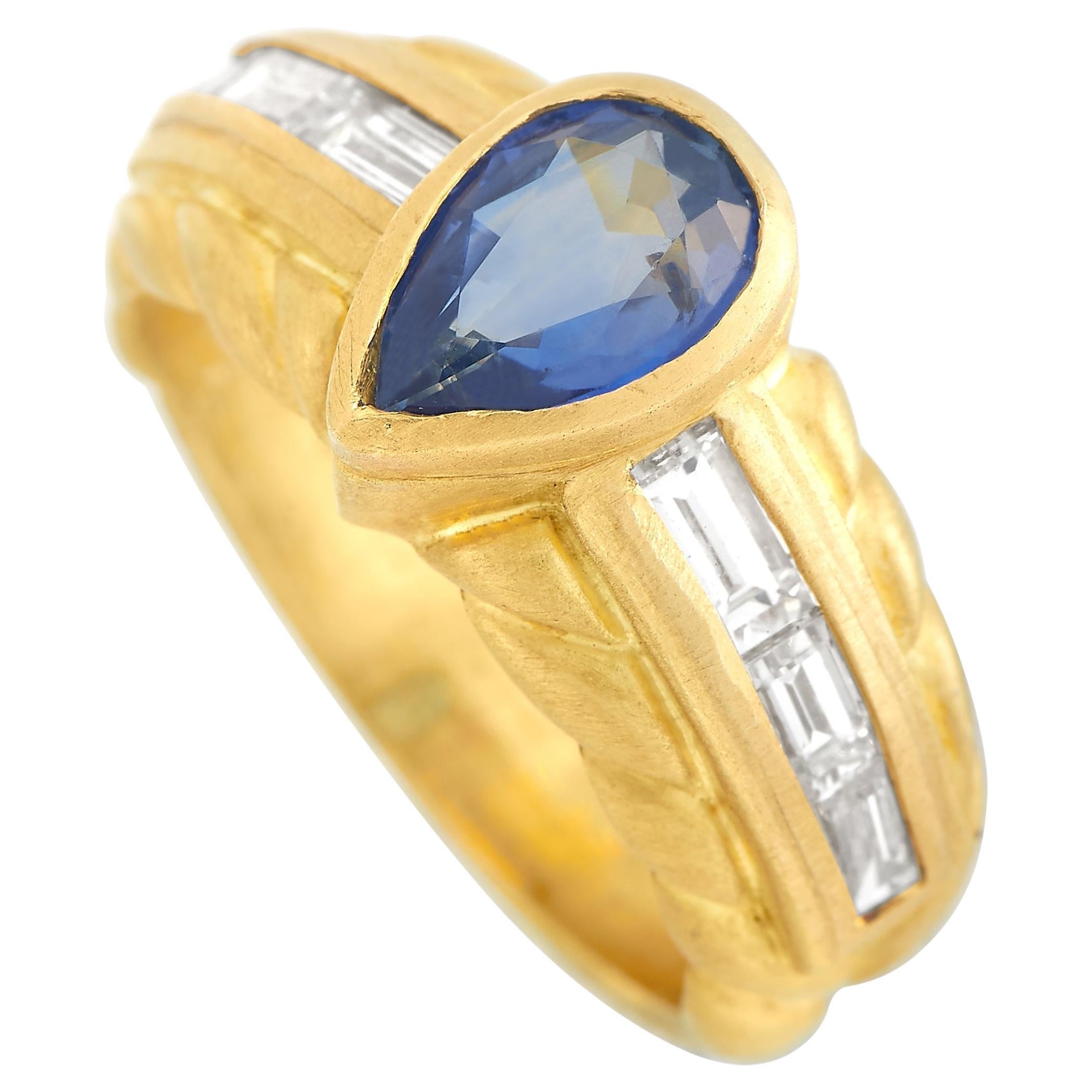 Judith Ripka Ring aus 18 Karat Gelbgold mit Diamant und Saphir im Angebot
