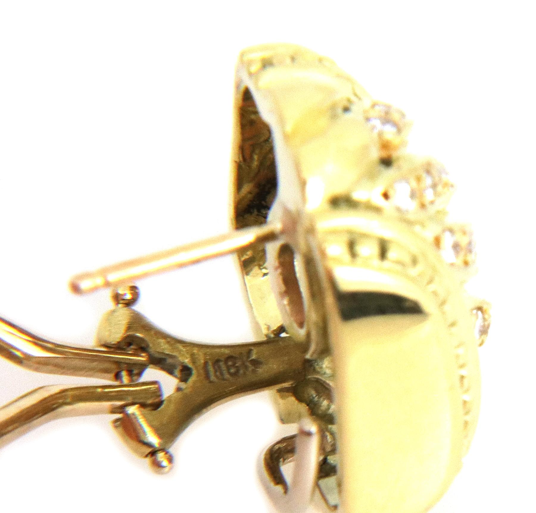Judith Ripka - Boucles d'oreilles Huggie en or jaune 18 carats avec diamants à l'intérieur de la boucle. Pour femmes en vente