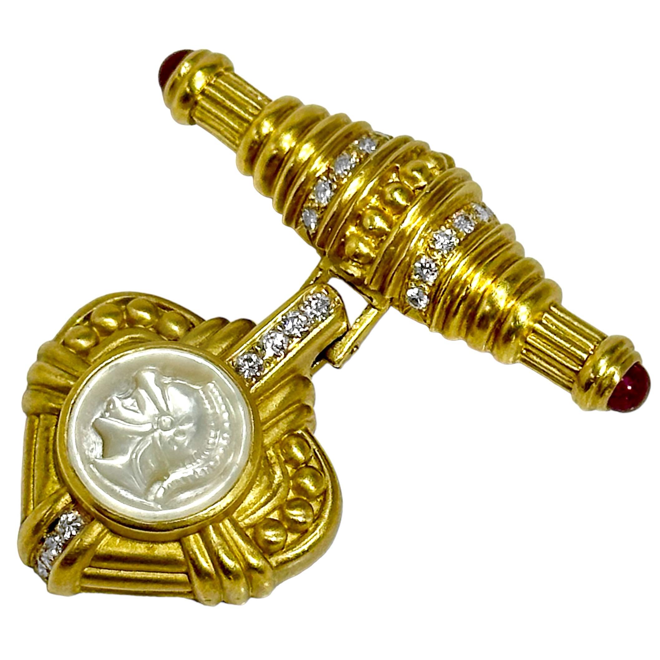 Judith Ripka 2 Piece Gold Brooch/Pendant With Diamonds, Rubies & Mother of Pearl In Good Condition In Palm Beach, FL