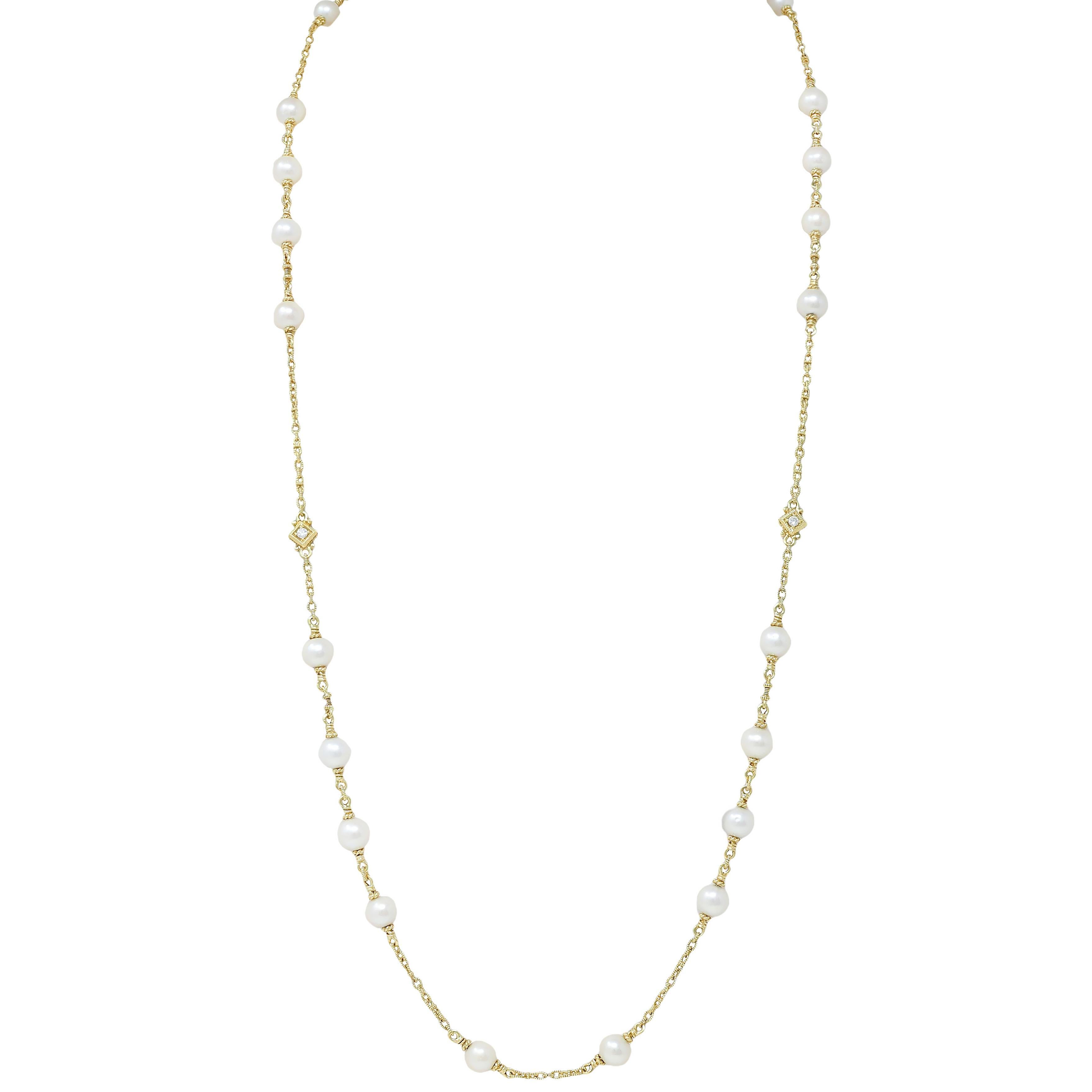 Judith Ripka, collier station en or jaune 18 carats avec perles Akoya et diamants, années 2000