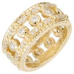 Judith Ripka .62 Carat Round Diamond Wide Gold Eternity Ring (bague d'éternité en or)