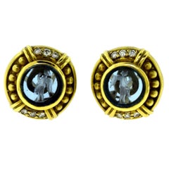 Judith Ripka Boucles d'oreilles vintage en or jaune avec aigues-marines et pierre centrale en forme d'anges