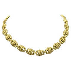 Judith Ripka Chunky H-Link Collar Necklace with Diamonds in 18 Karat Yellow Gold