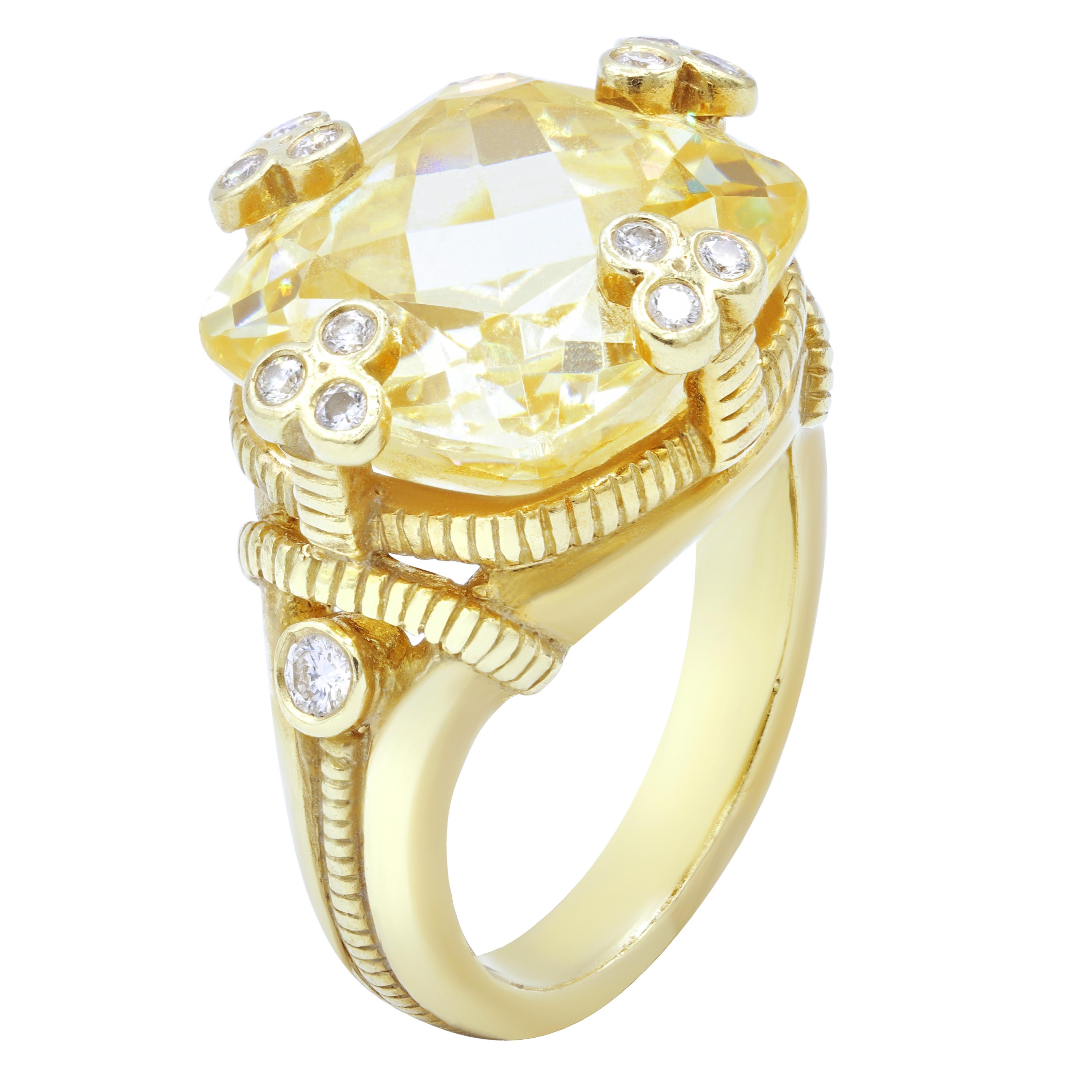 Estate 18K Yellow Gold Ring features 18.00 Carats Yellow Citrine set with 0.40 carats of Diamonds