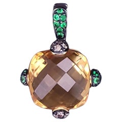 Judith Ripka Pendentif Citrine en or jaune 18K avec diamants