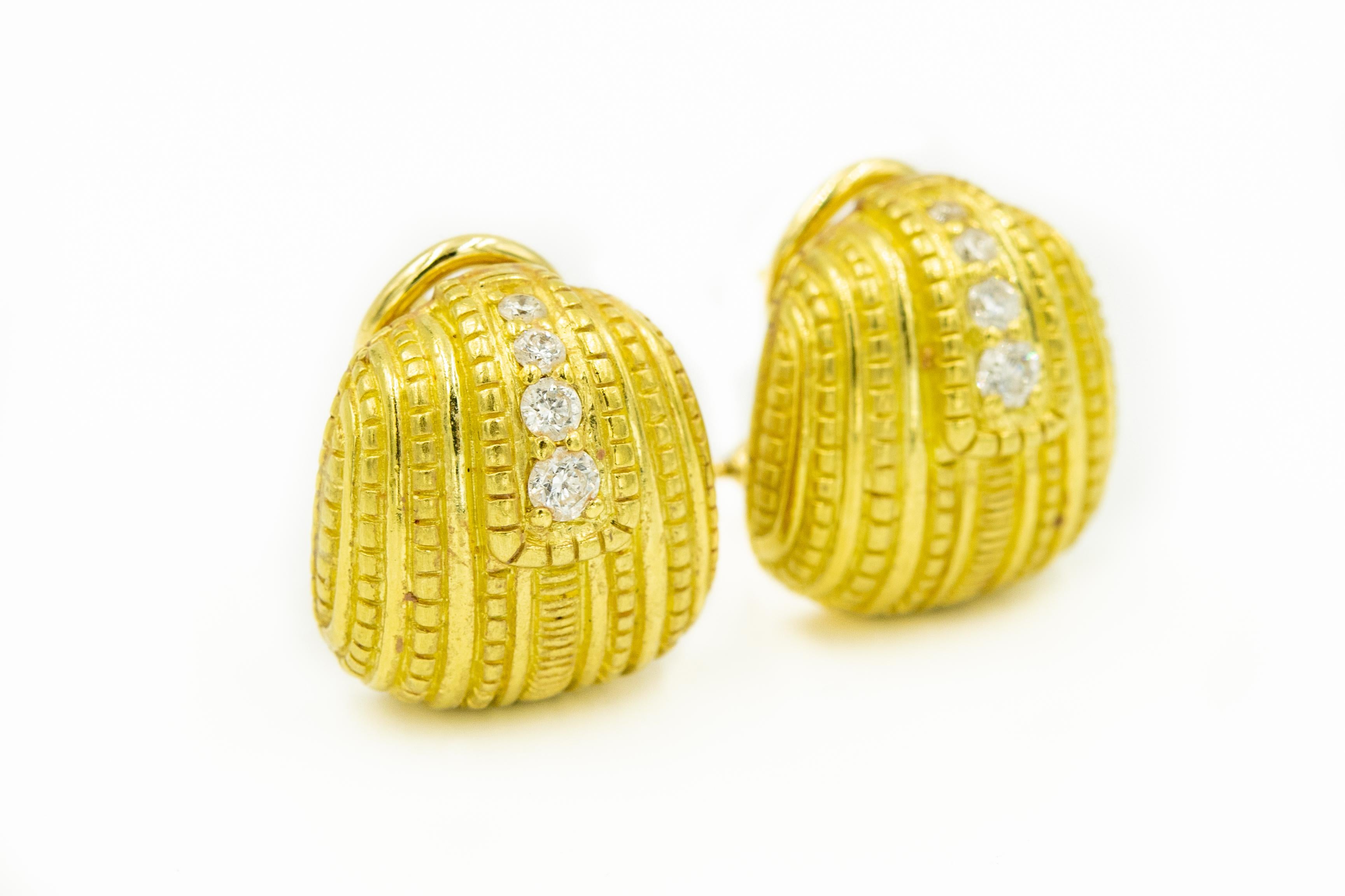Judith Ripka Diamant-Ohrringe aus 18 Karat Gelbgold mit Struktur Damen im Angebot