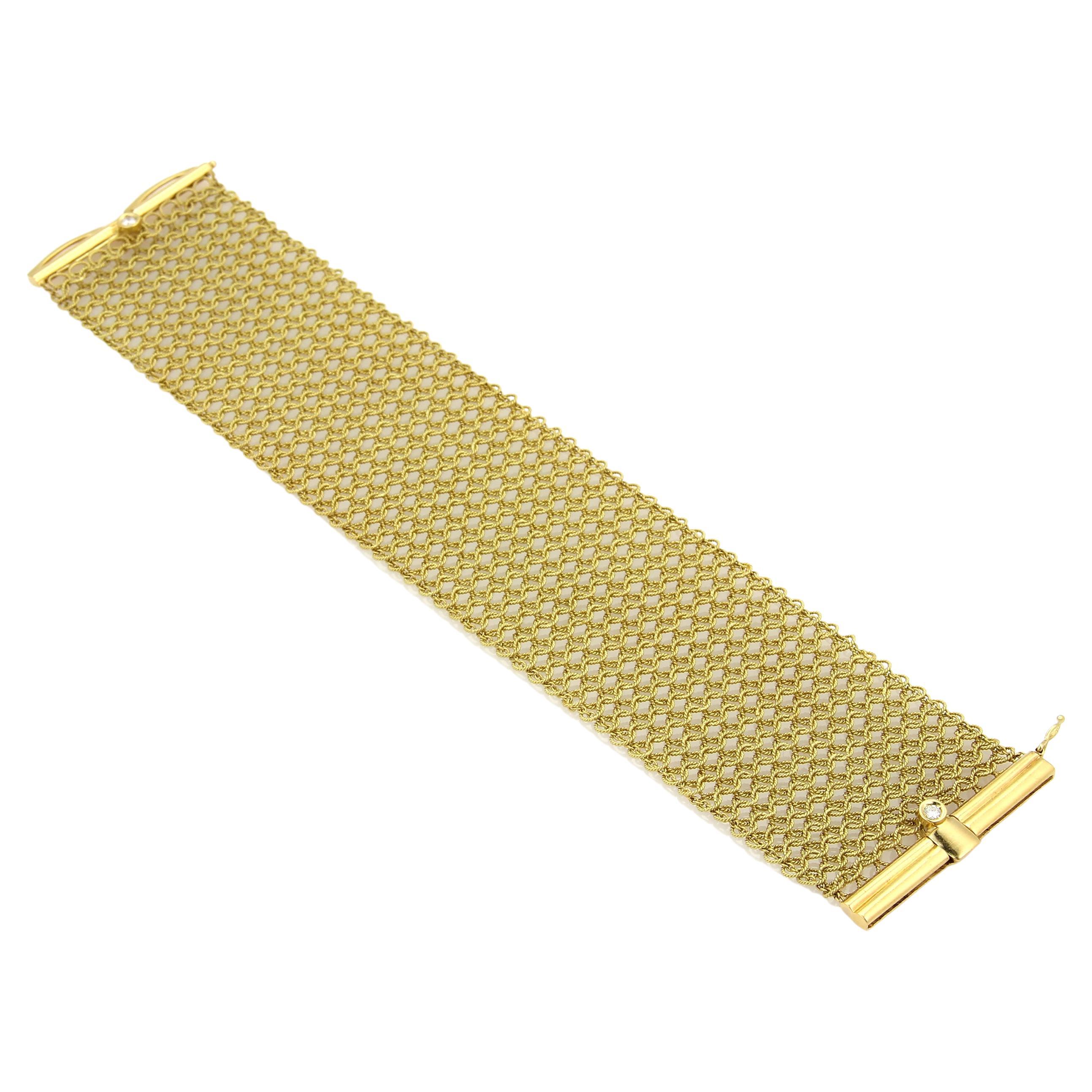 Judith Ripka Diamonds 18k Yellow Gold Wide Mesh Flex Bracelet For Sale