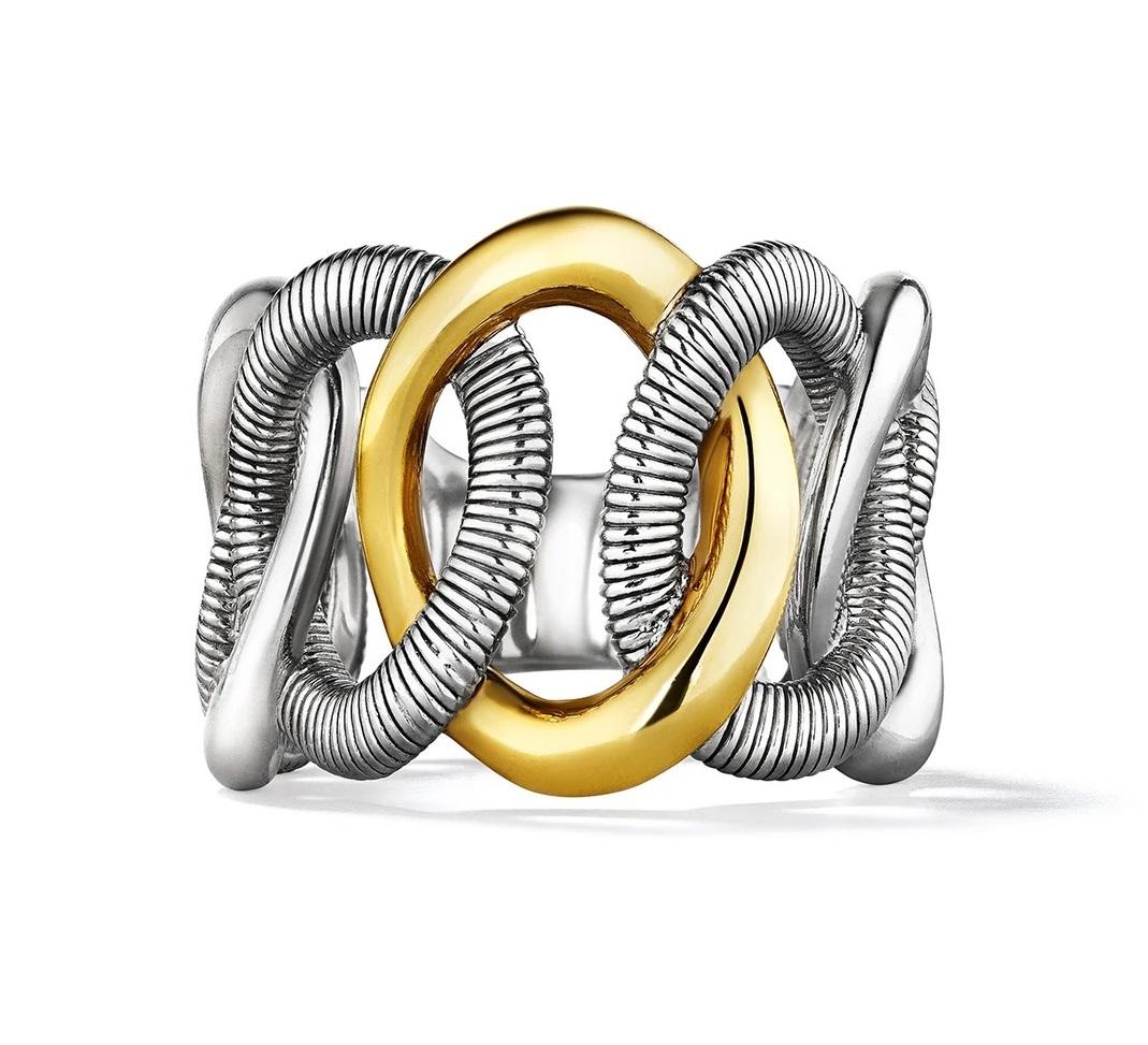 Judith Ripka, Eternity Interlocking Link Band Ring with 18K Gold In New Condition For Sale In Rancho Mirage, CA