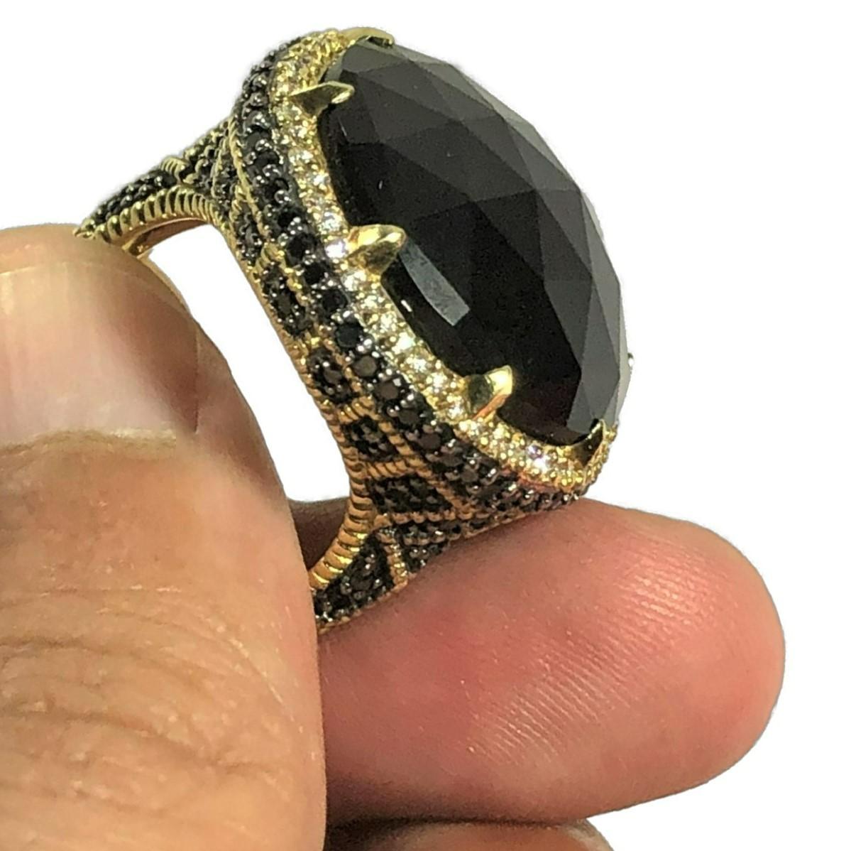 round onyx ring