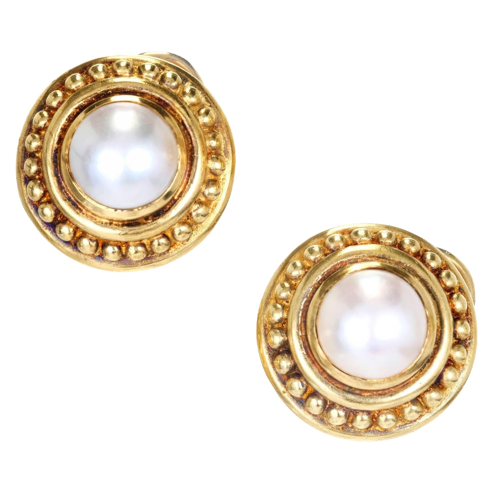 Judith Ripka - Boucles d
oreilles à clip en or et perles Mabe en vente