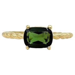 Judith Ripka Anello rettangolare con tormalina verde tagliata a cuscino in oro giallo 14 carati