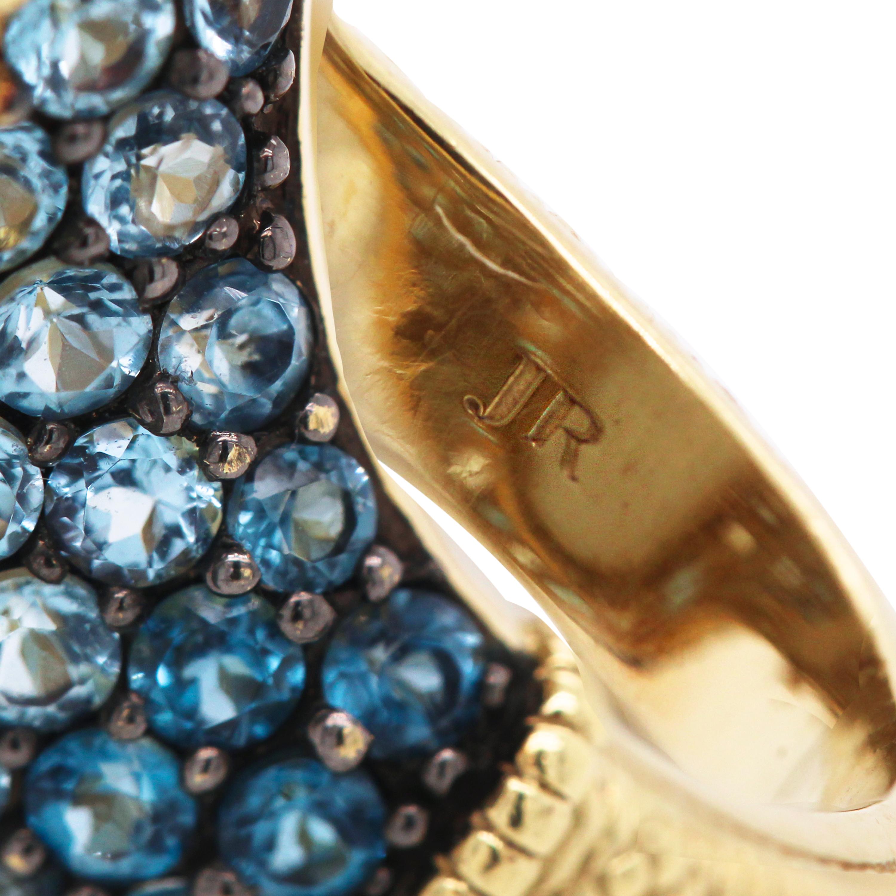 Round Cut Judith Ripka Shaded Blue Sapphires Diamond Blue Topaz 18K Gold Cocktail Ring