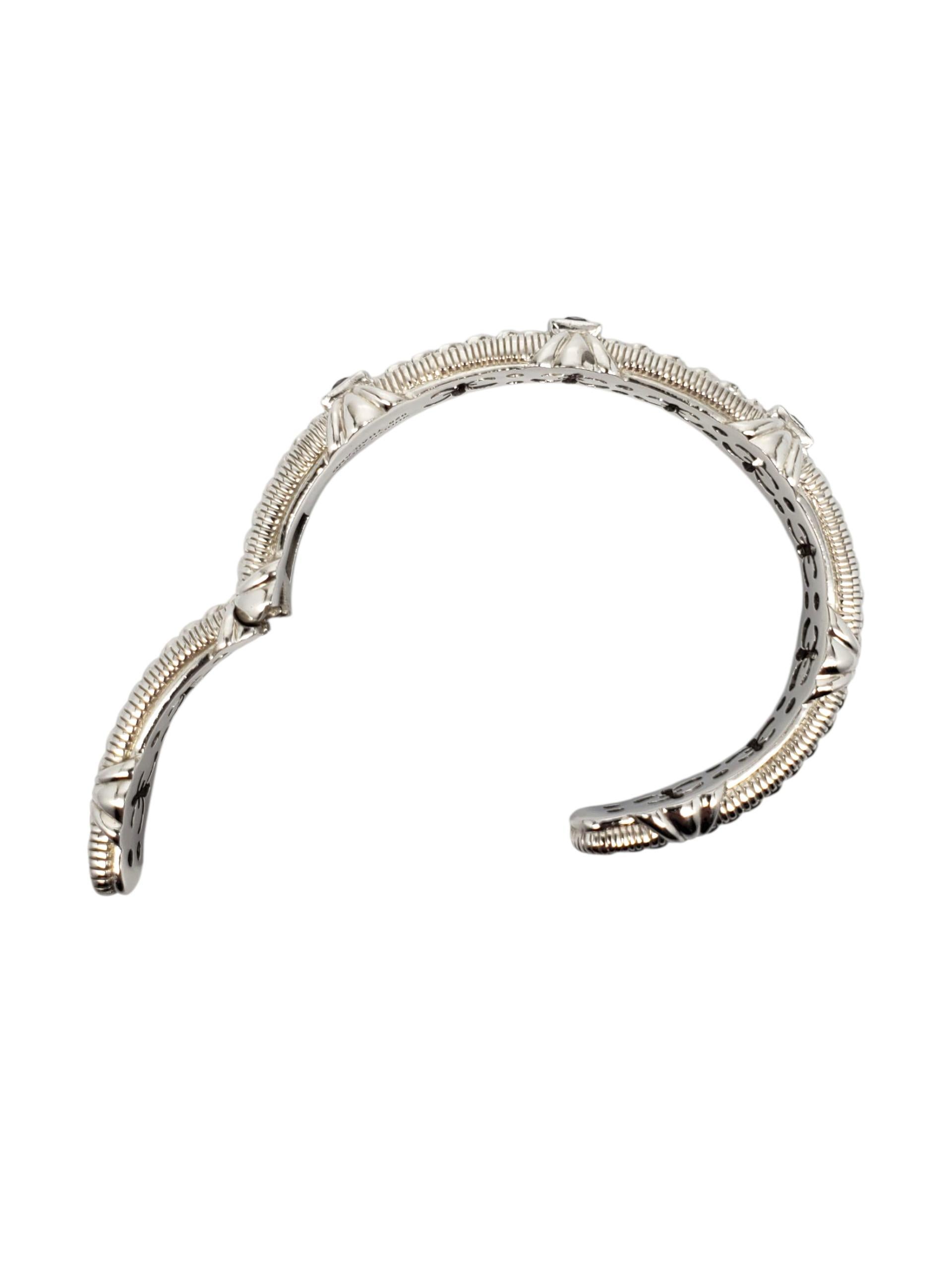 Taille carrée Judith Ripka Argent Sterling Améthyste  Bracelet manchette à charnière #22425 en vente