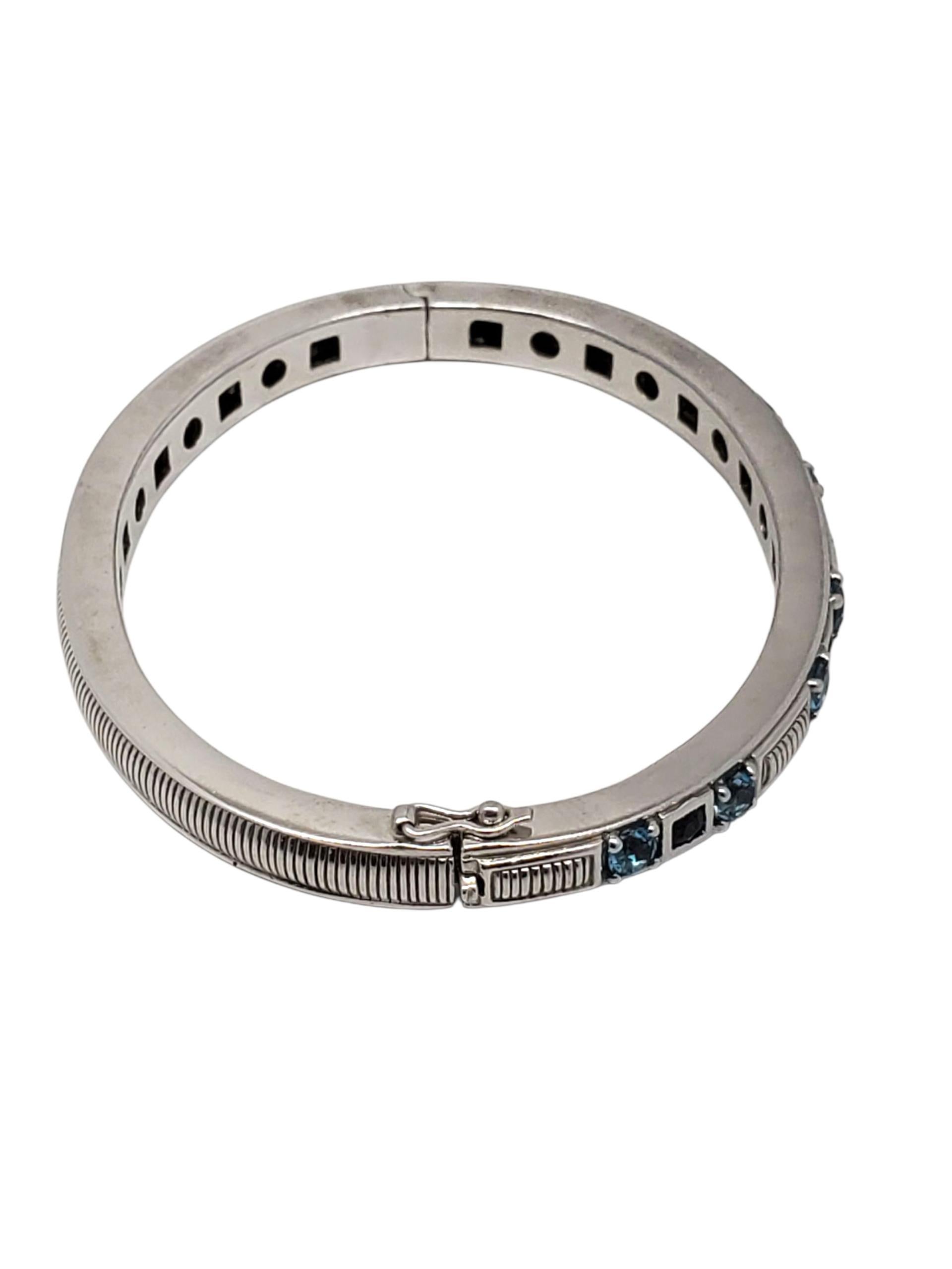 Contemporaneo Judith Ripka Bracciale a cerniera ovale con pietre blu in argento Sterling #23398 in vendita