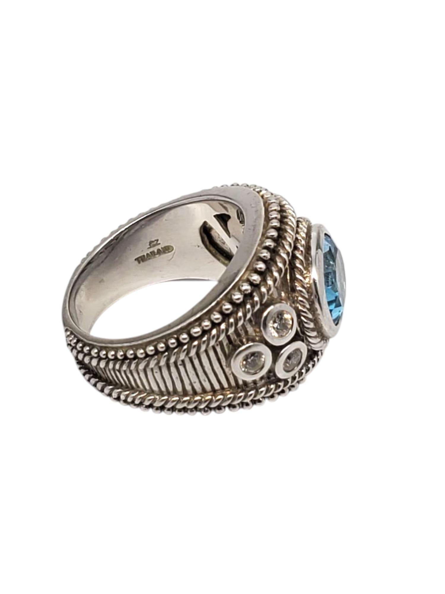 Judith Ripka Sterling Silver Blue Topaz CZ Signet Ring Size 7 #21002 In Good Condition For Sale In Washington Depot, CT