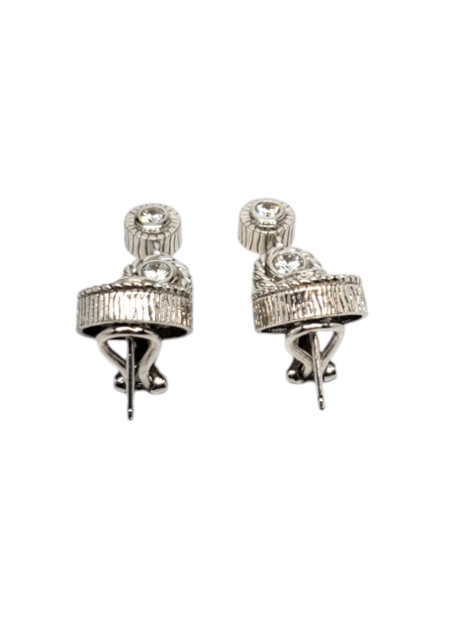 Judith Ripka Sterling Silver CZ Dangle Earrings #19224 In Good Condition In Washington Depot, CT