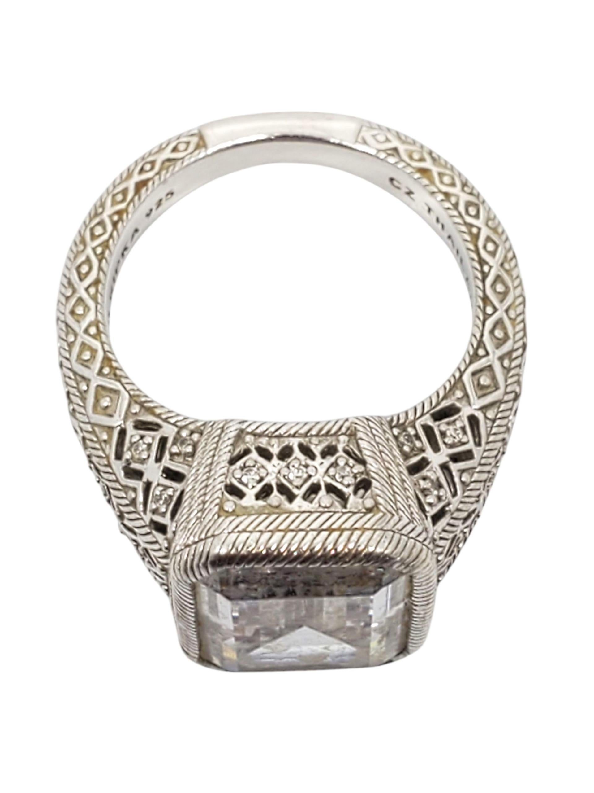 Donna Judith Ripka Anello in argento Sterling CZ taglio smeraldo misura 10 #22402 in vendita