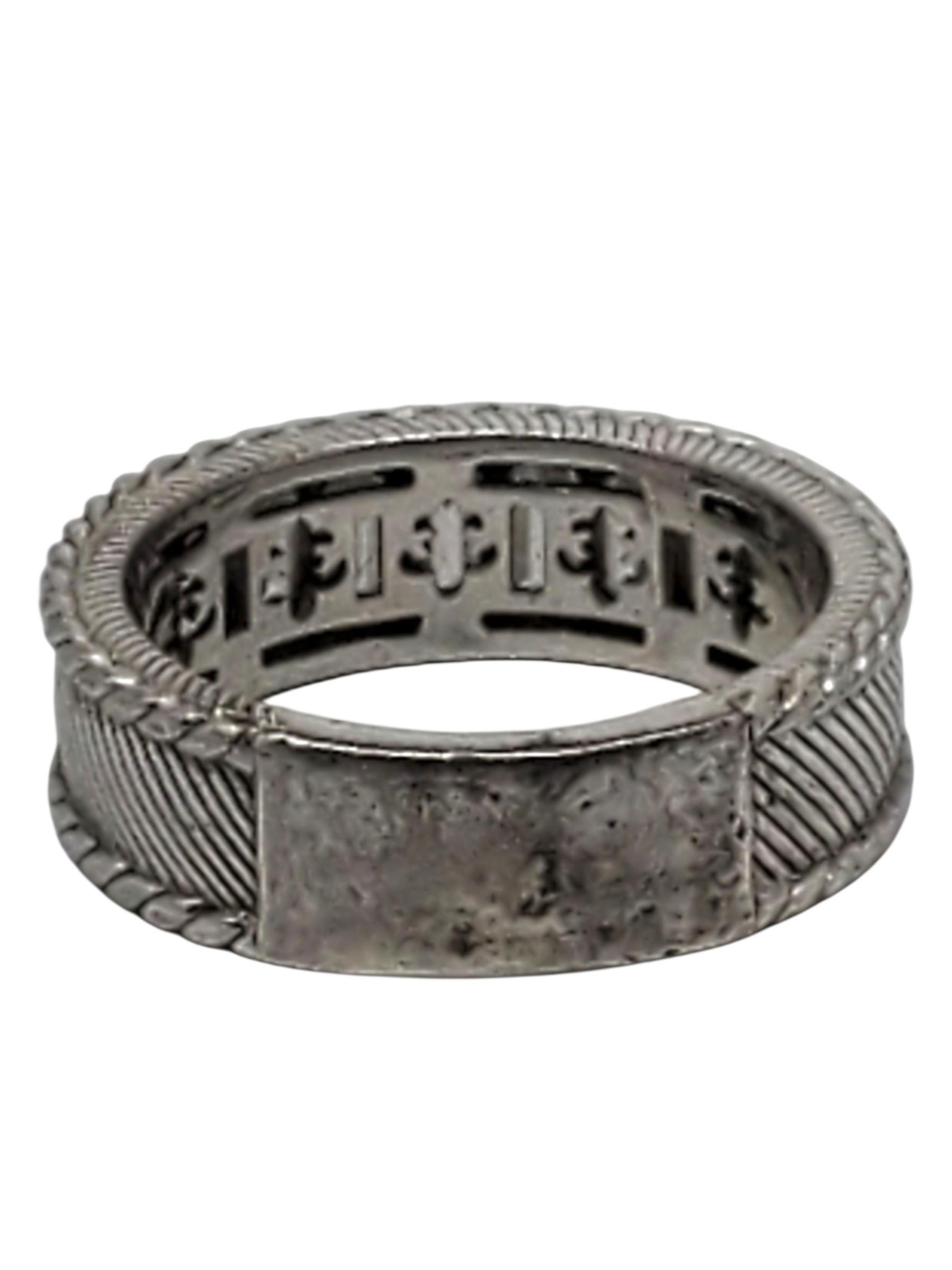 Judith Ripka Anello Eternity in argento 925 misura 11 #22397 In condizioni buone in vendita a Washington Depot, CT