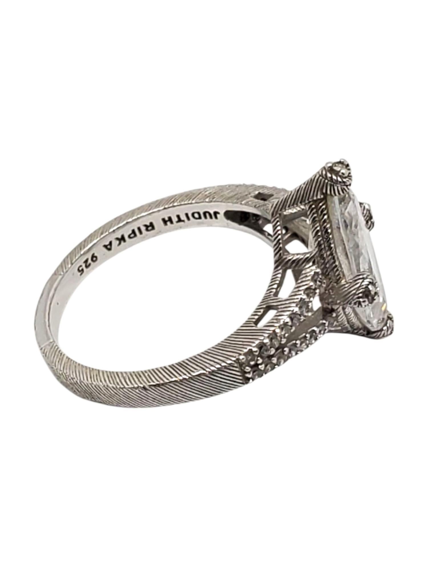 Judith Ripka Anello in argento Sterling CZ Taglio Marquise Taglia 10 #22434 In condizioni buone in vendita a Washington Depot, CT