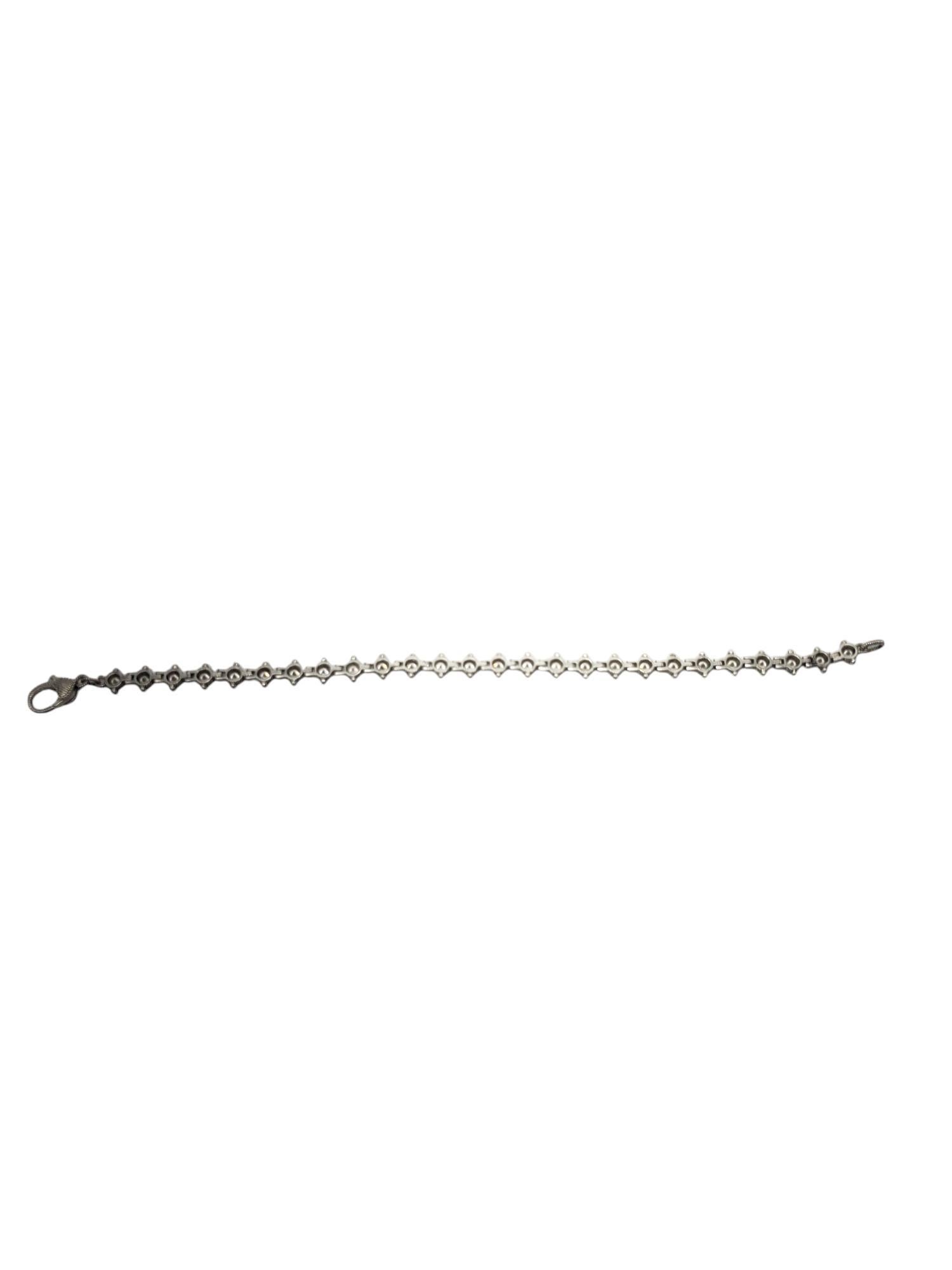 Judith Ripka Sterling Silver & CZ Tennis Bracelet #20556 In Good Condition For Sale In Washington Depot, CT