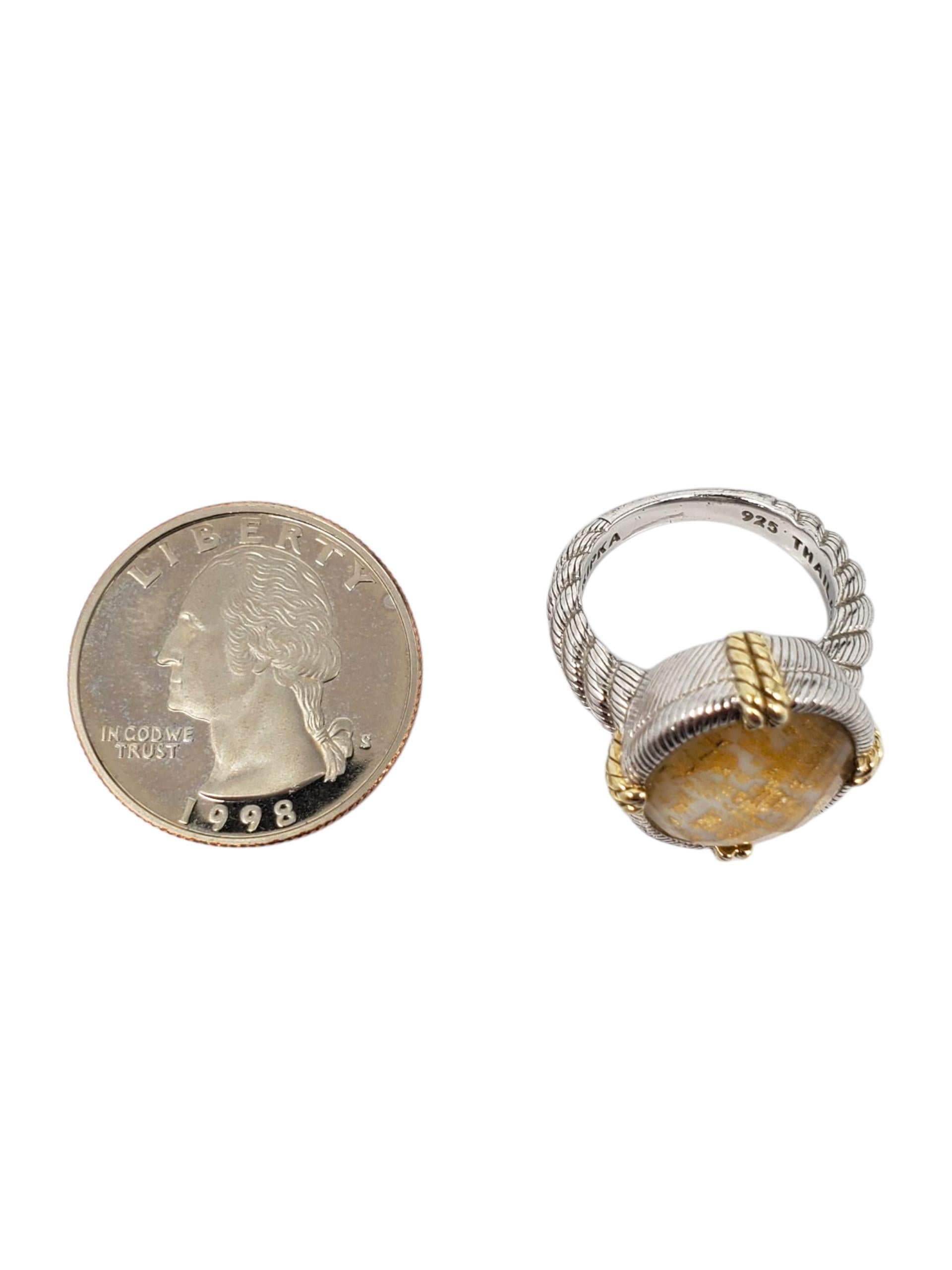 Judith Ripka Anello di quarzo ovale in argento sterling con tonalità oro misura 6 #23458 in vendita 1