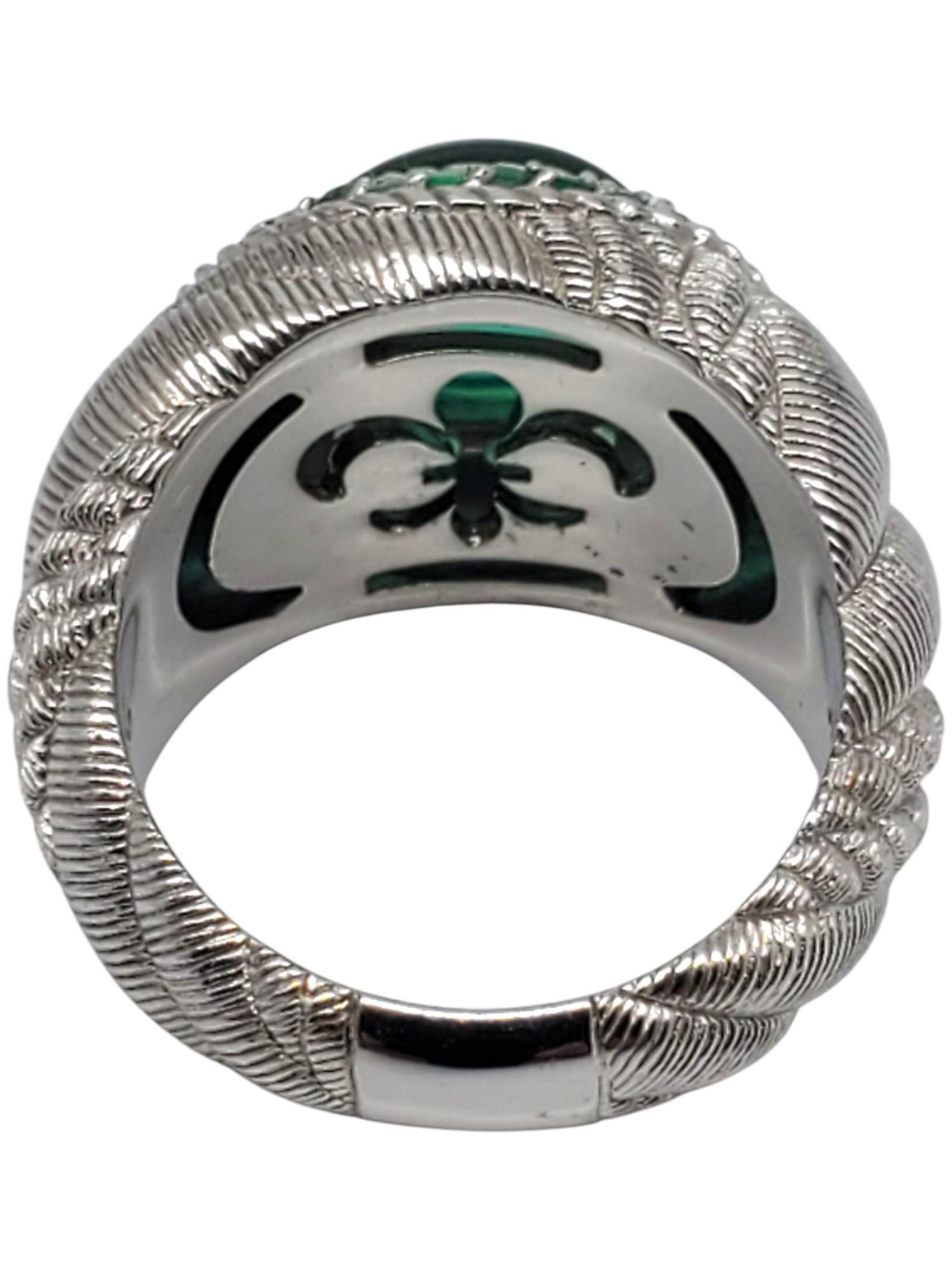 Judith Ripka Sterling Silver Green Oval Cabochon Ring Size 7 #21001 In Good Condition For Sale In Washington Depot, CT