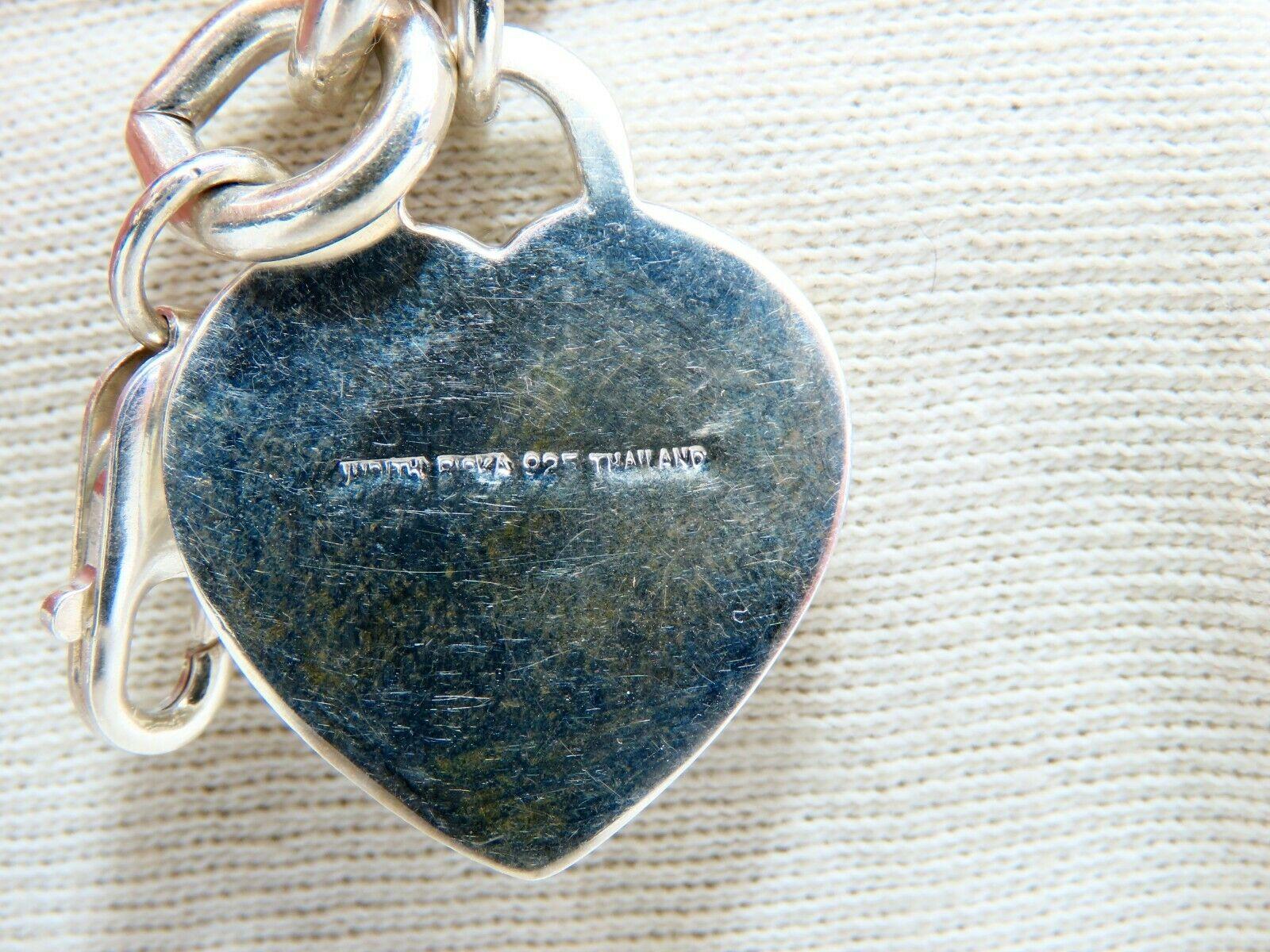 Sterling Silver Toggle & Heart Link Bracelet

7 Inch

Heart: 22 x 29mm

11mm links

51 grams
