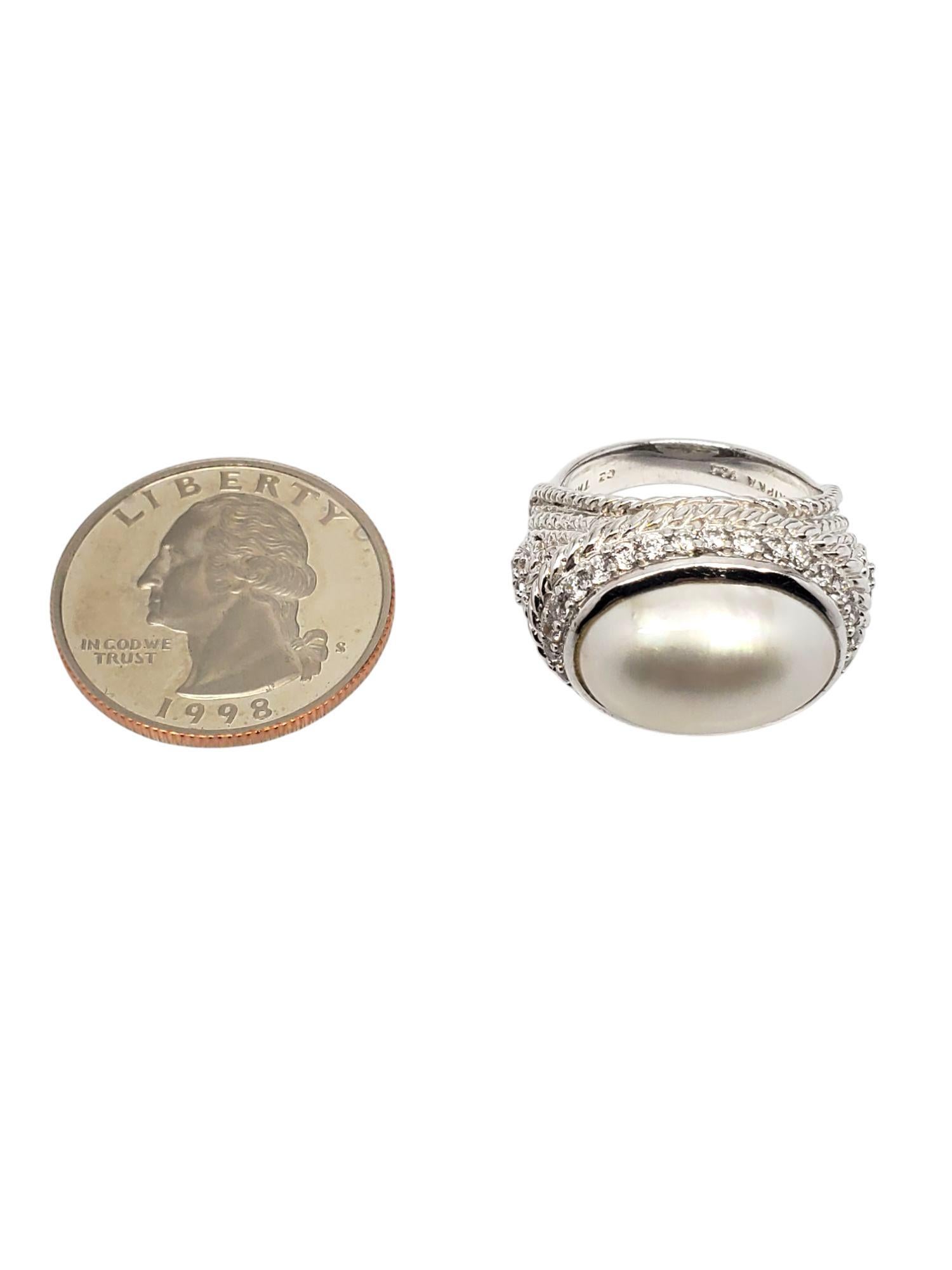 Women's Judith Ripka Sterling Silver Mabe Pearl and CZ Ring Size 7 #21042 For Sale