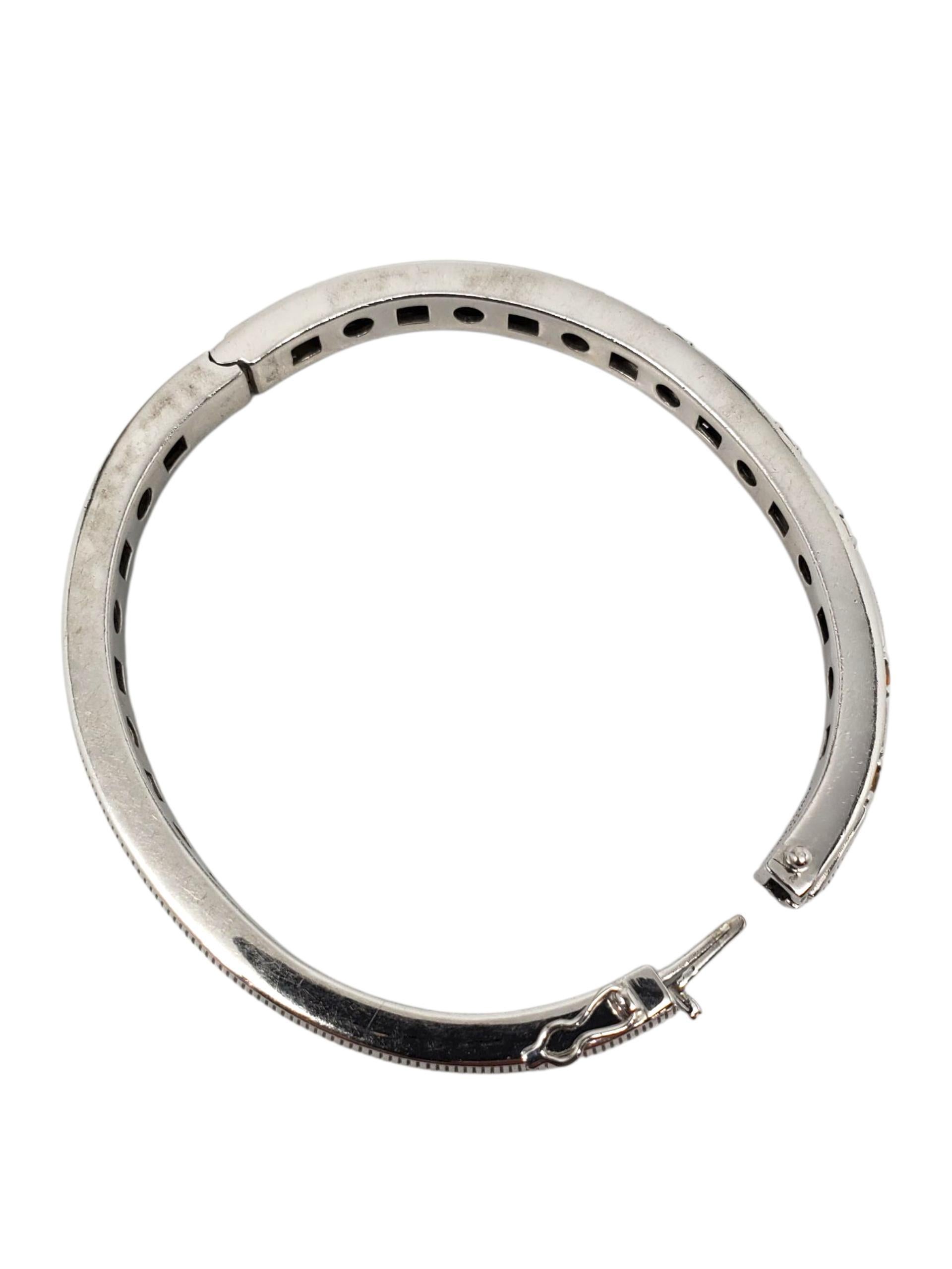 Donna Judith Ripka Bracciale ovale con cerniera in argento 925 con più gemme #23388 in vendita