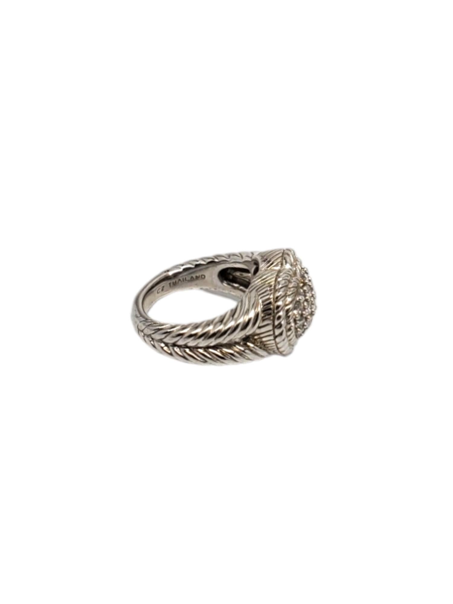 Judith Ripka Sterling Silver Pave Cubic Zirconia Heart Ring Size 7 #18688 In Good Condition For Sale In Washington Depot, CT