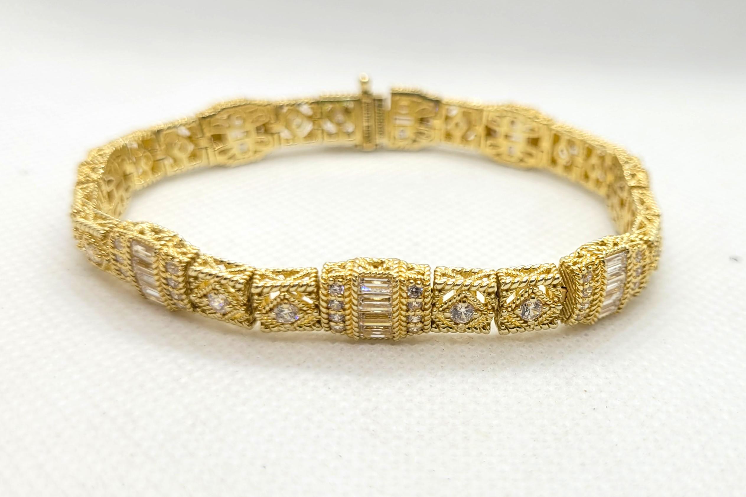 Bracciale tennis Judith Ripka in oro, taglio baguette e rotondo, 7,25 pollici, 9 mm in vendita 3