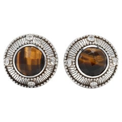 Orecchini con zirconi occhio di tigre di Judith Ripka, A. Silver