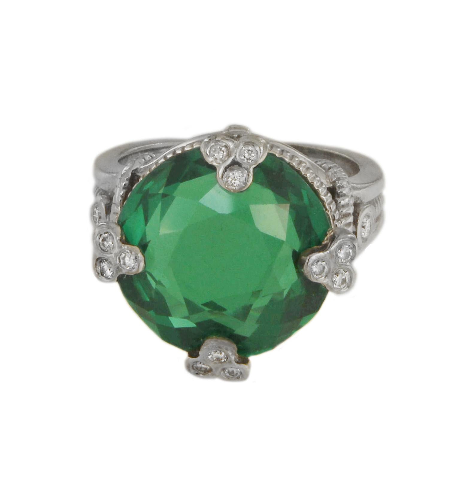JUDITH RIPKA GREEN QUARTZ IN 14K WHITE GOLD RING WITH DIAMONDS.

-Good condition, minor scratches on the stone
-14k white gold
-Ring size: 6.25
-Green quartz diameter: 15mm
-Diamonds are used as accents

Original Retail: $5500