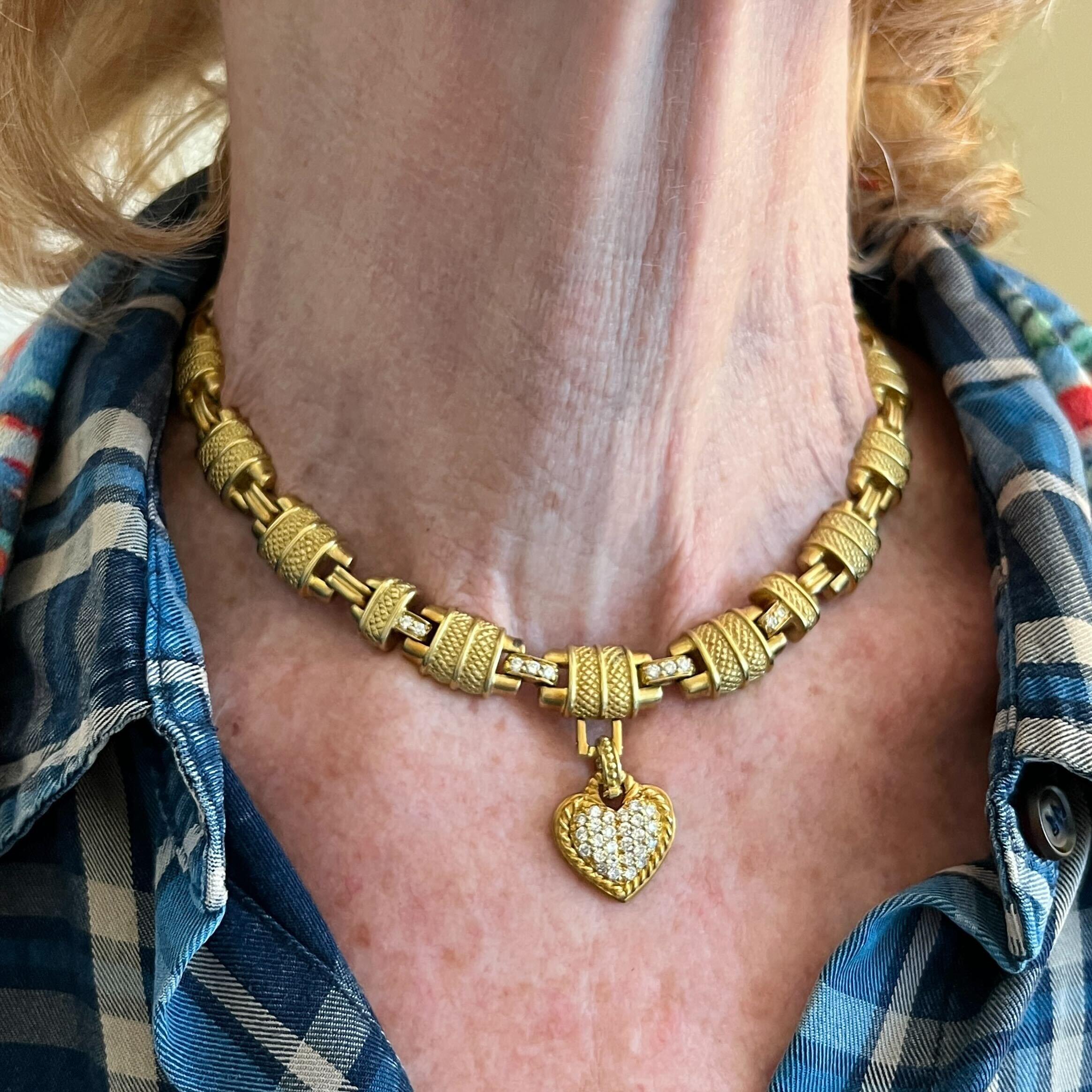 JUDITH RIPKA Halskette aus Gelbgold, Smaragd, Diamant und Bergkristall im Zustand „Hervorragend“ im Angebot in New York, NY