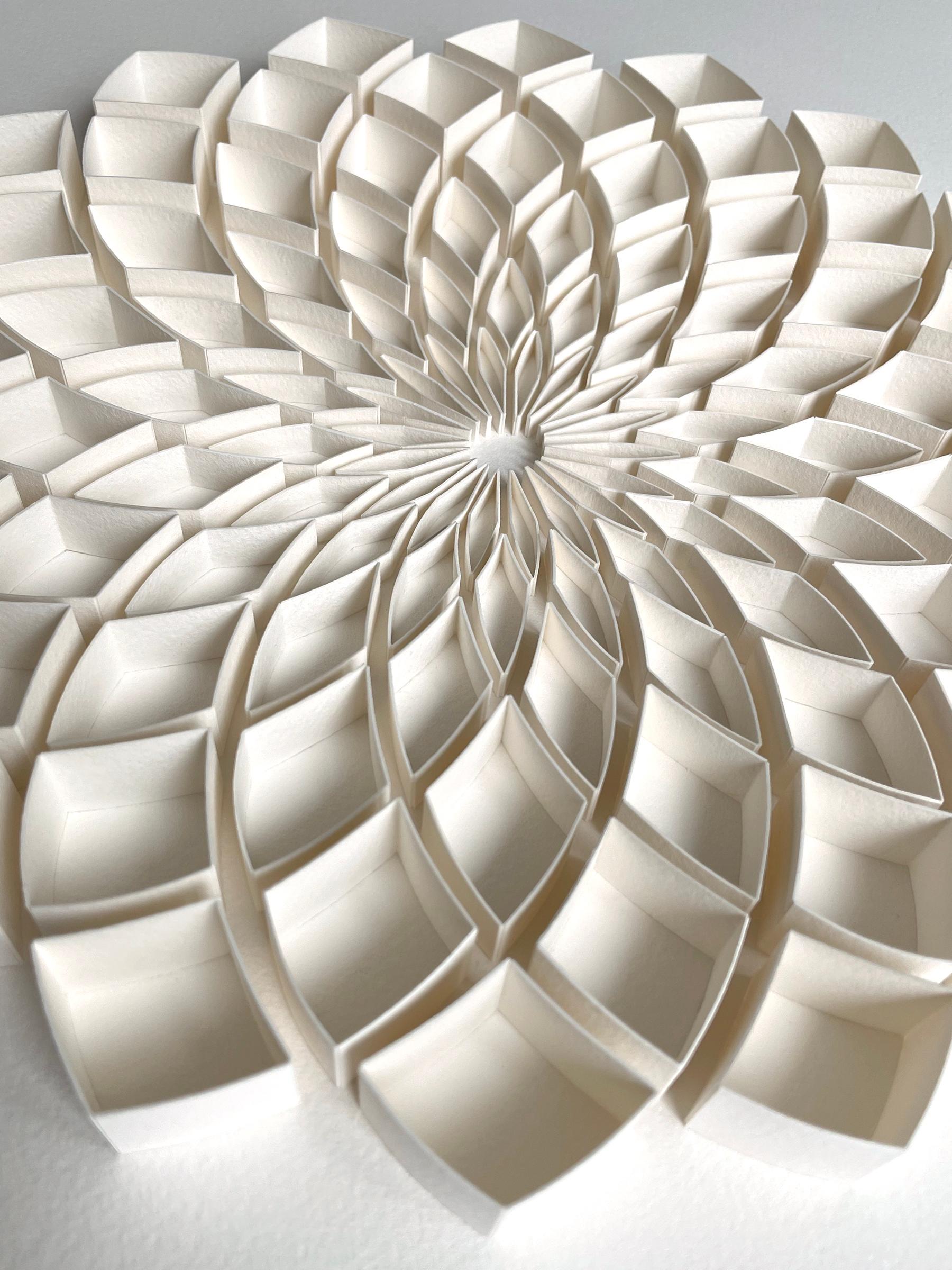PEACE OF MIND - Mandala minimaliste - Sculpture de Judith + Rolfe
