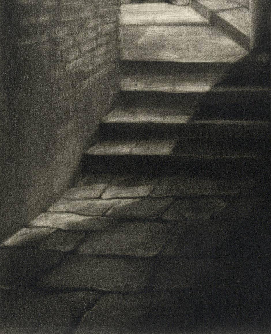 Soto Portego del Magzen (entryway in Venice, Italy) - Print by Judith Rothchild