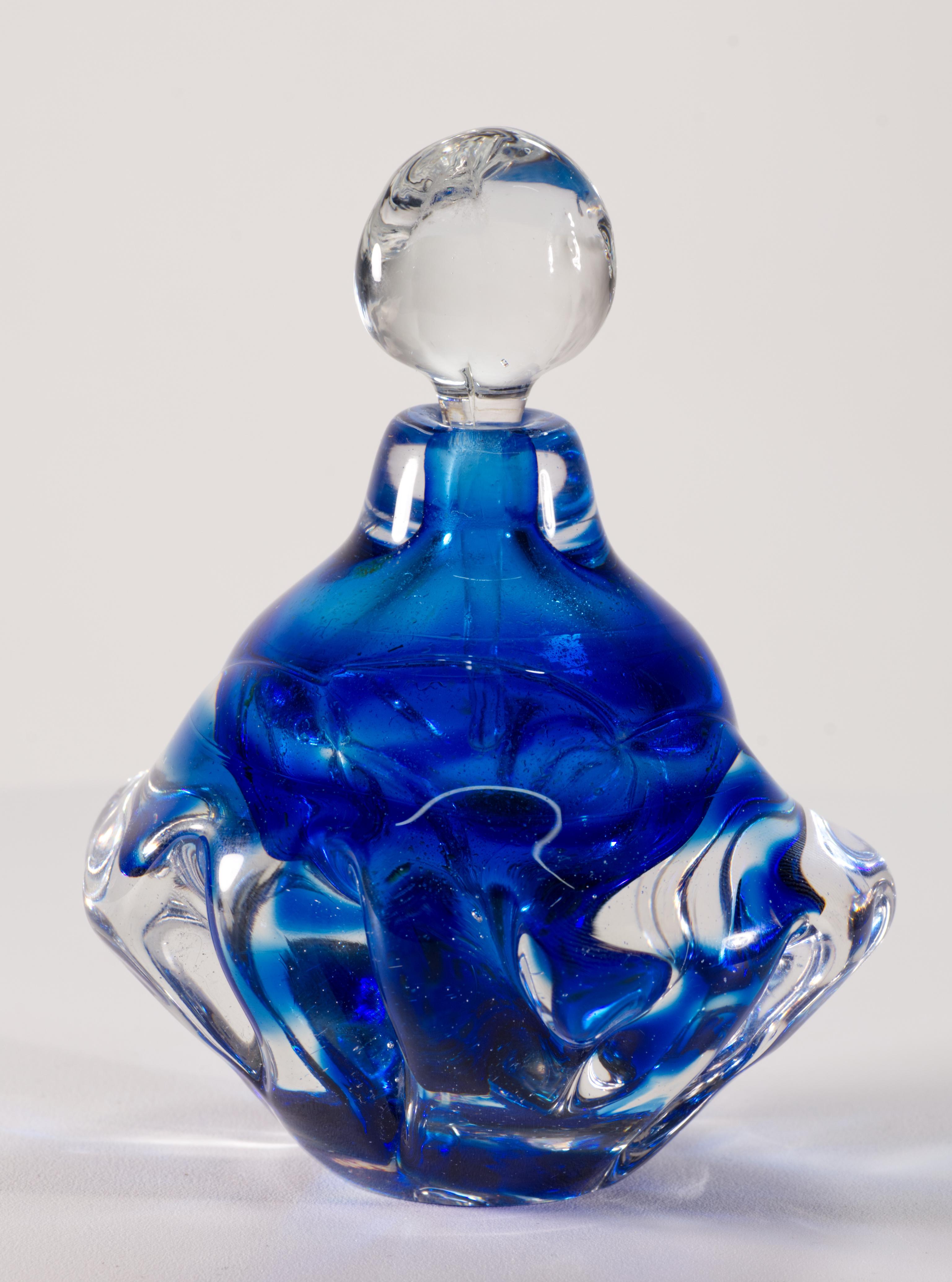 Organico moderno Bottiglia Sommerso con tappo di Judith Via Wolff, Studio Art Glass di New York 1985 in vendita