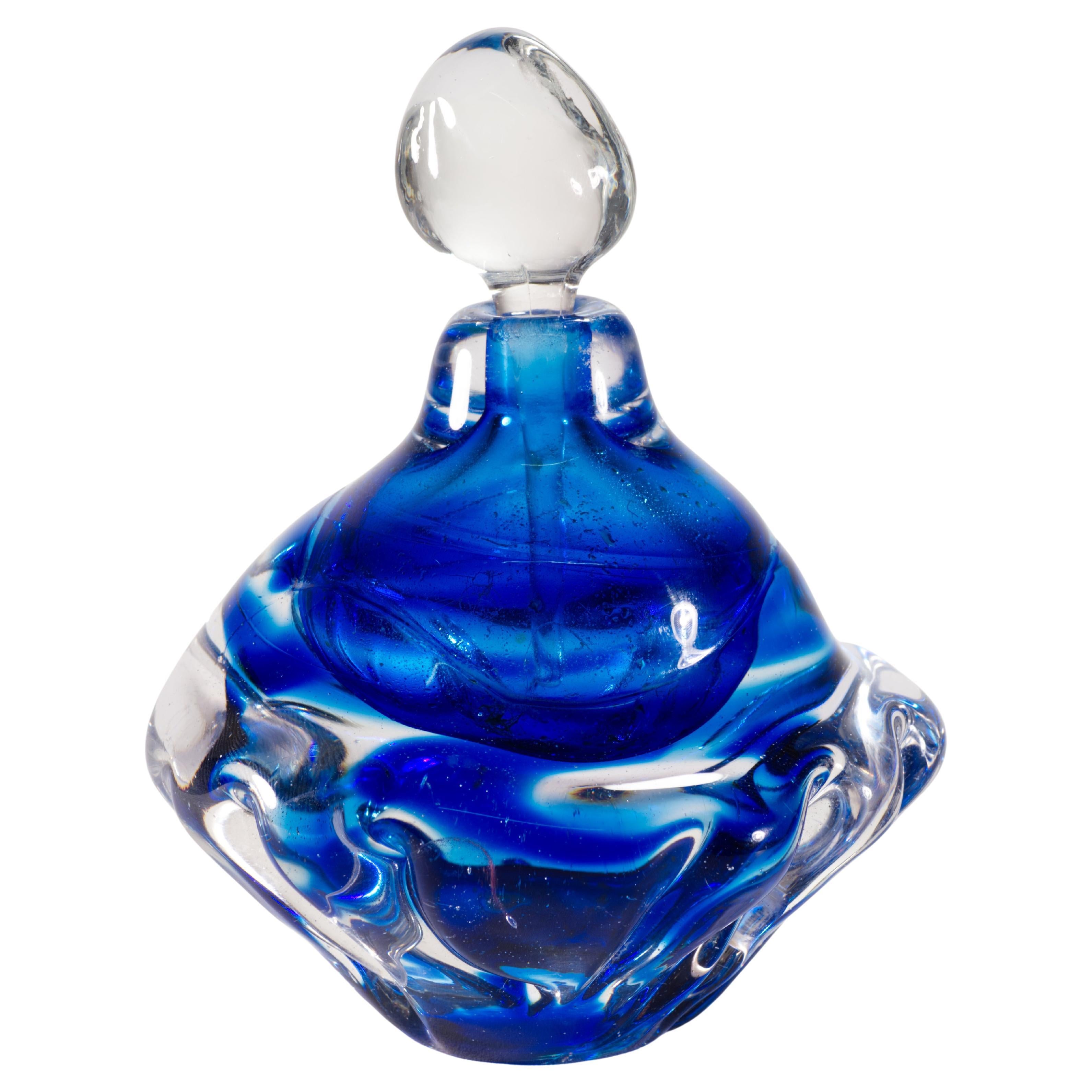 Judith Via Wolff Sommerso Bottle with Stopper, New York Studio Art Glass 1985