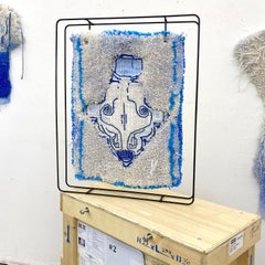 Scultura tessile su struttura in acciaio: 'Dressy Dickie'