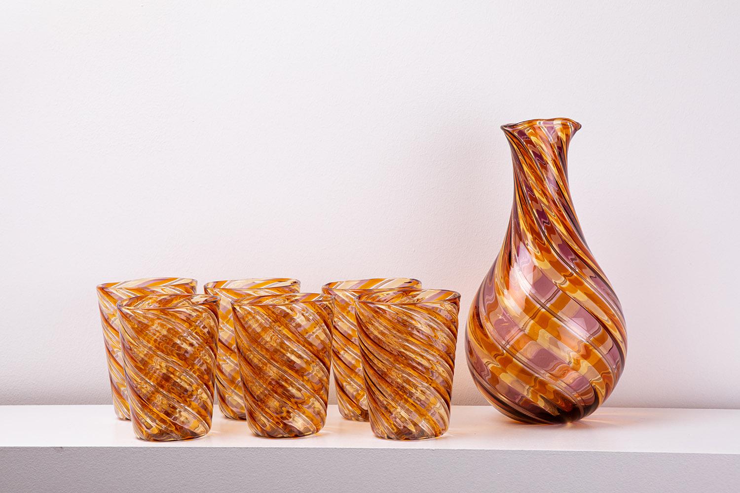 Italiano Brocca e set di bicchieri in vetro di Murano, anni 2000, Set di 7 in vendita